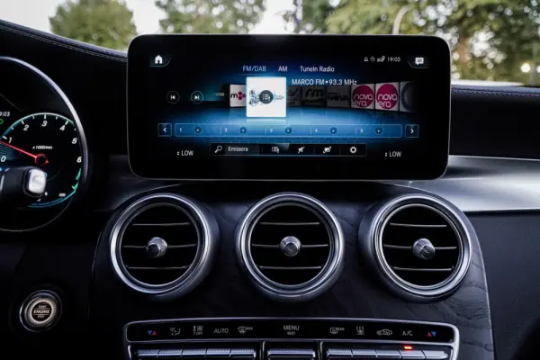 Mercedes-Benz GLC 300 de Coupe 4Matic 9G-TRONIC AMG Line 38