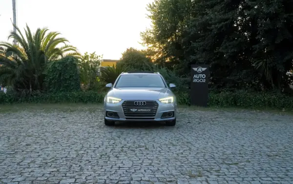 Audi A4 Avant 1