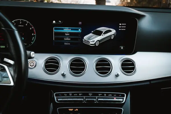 Mercedes-Benz E 300 31