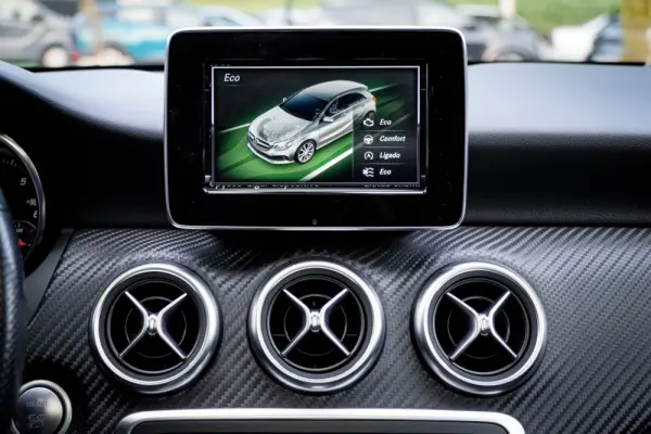 Mercedes-Benz A 180 d AMG Line 25