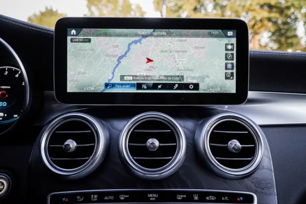 Mercedes-Benz GLC 300 de Coupe 4Matic 9G-TRONIC AMG Line 32