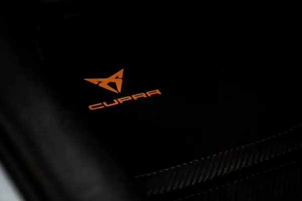 Cupra Formentor VZ 1.4 e-Hybrid DSG 58