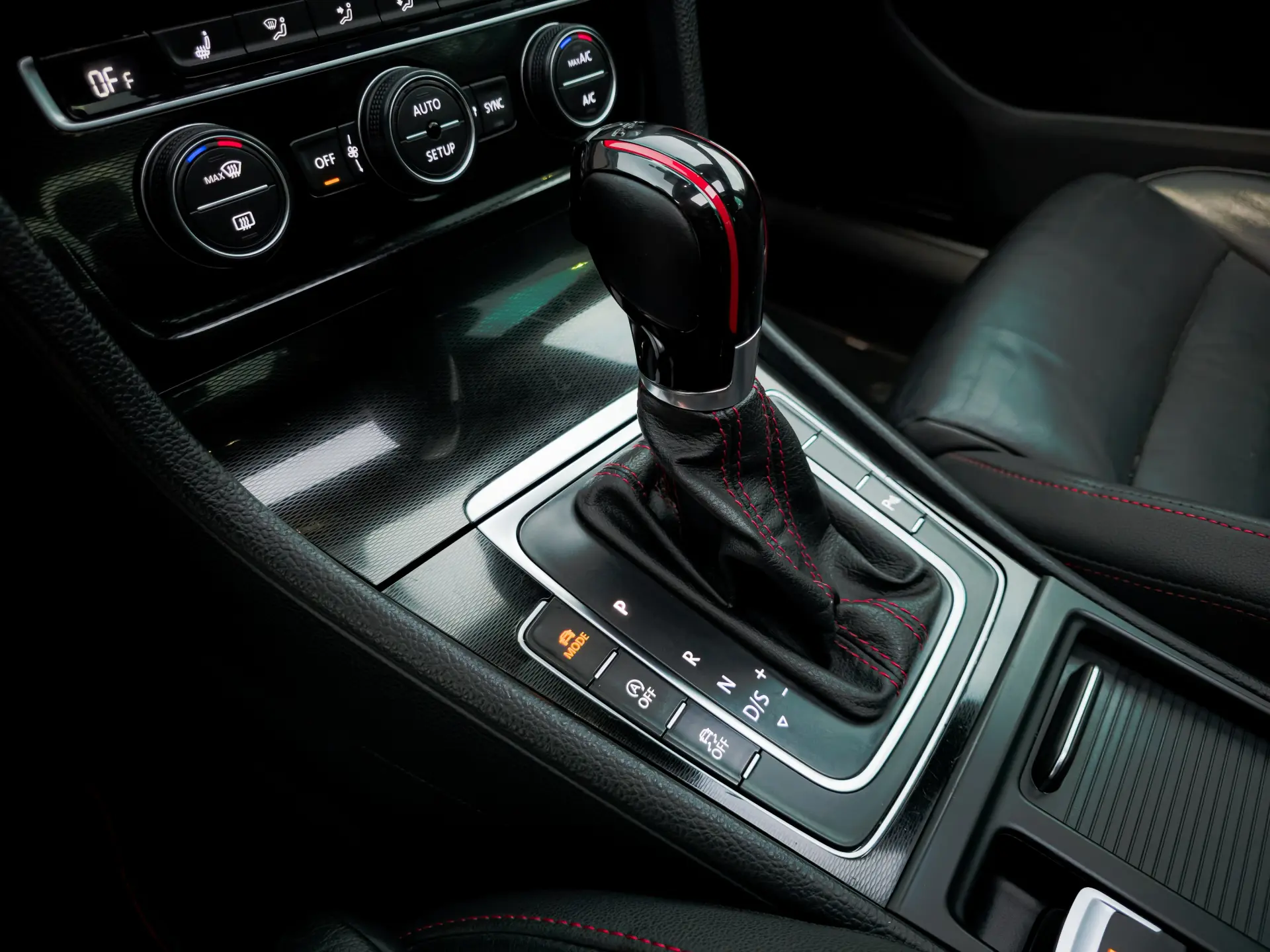 Volkswagen Golf 2.0 TSi GTi Performance 34