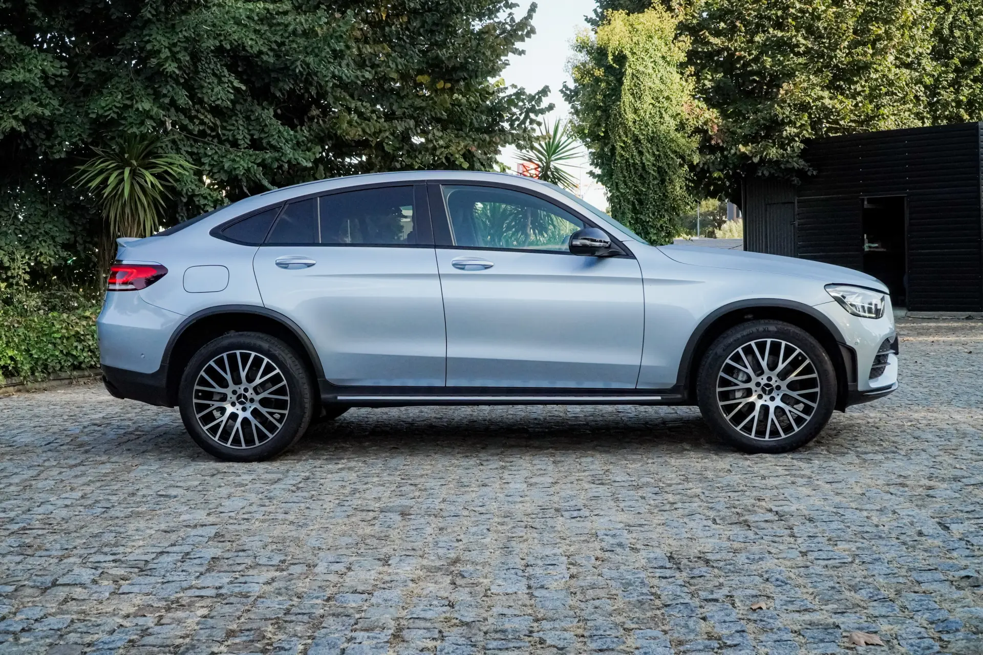 Mercedes-Benz GLC 300 de Coupe 4Matic 9G-TRONIC AMG Line 7