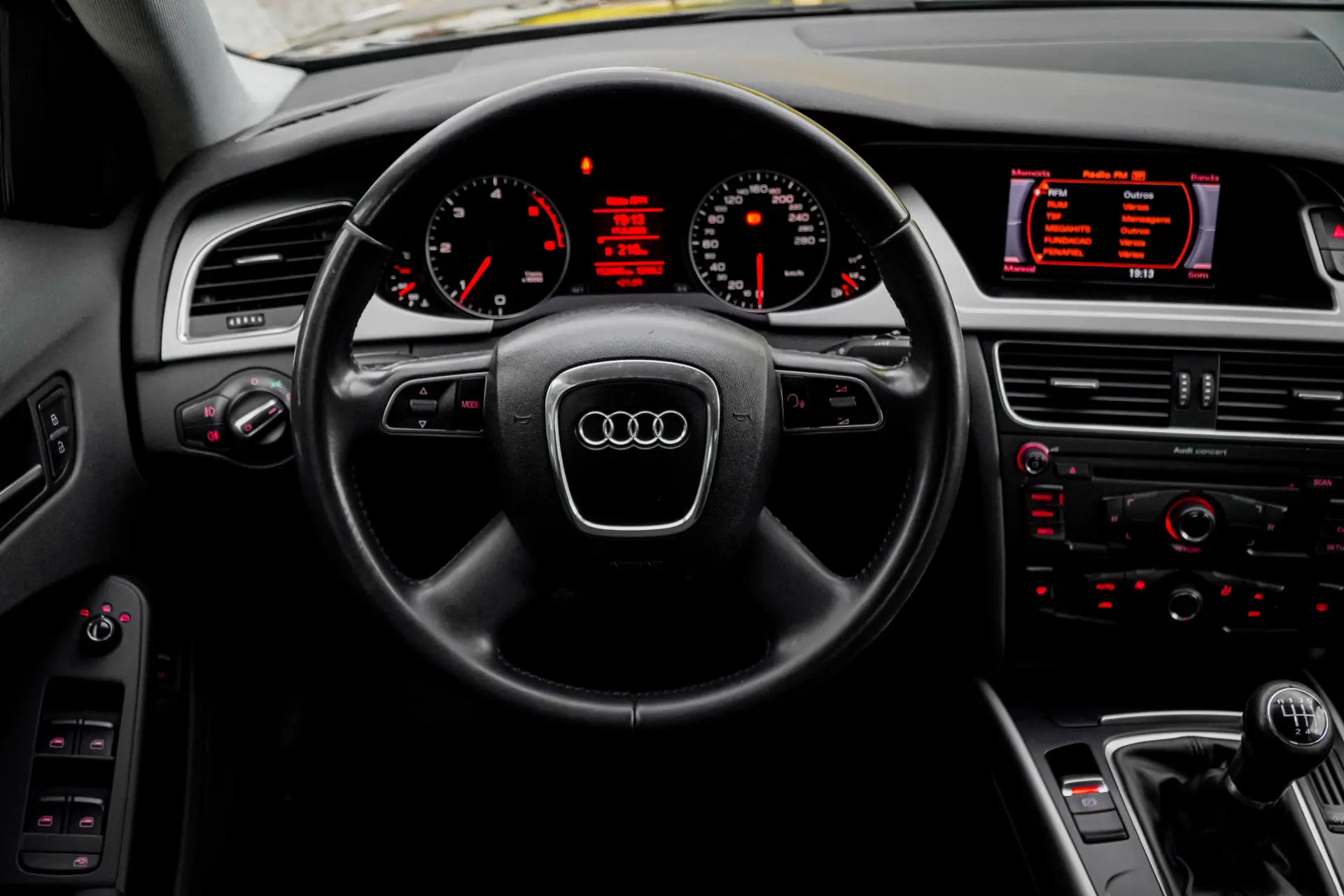 Audi A4 2.0 TDI 16