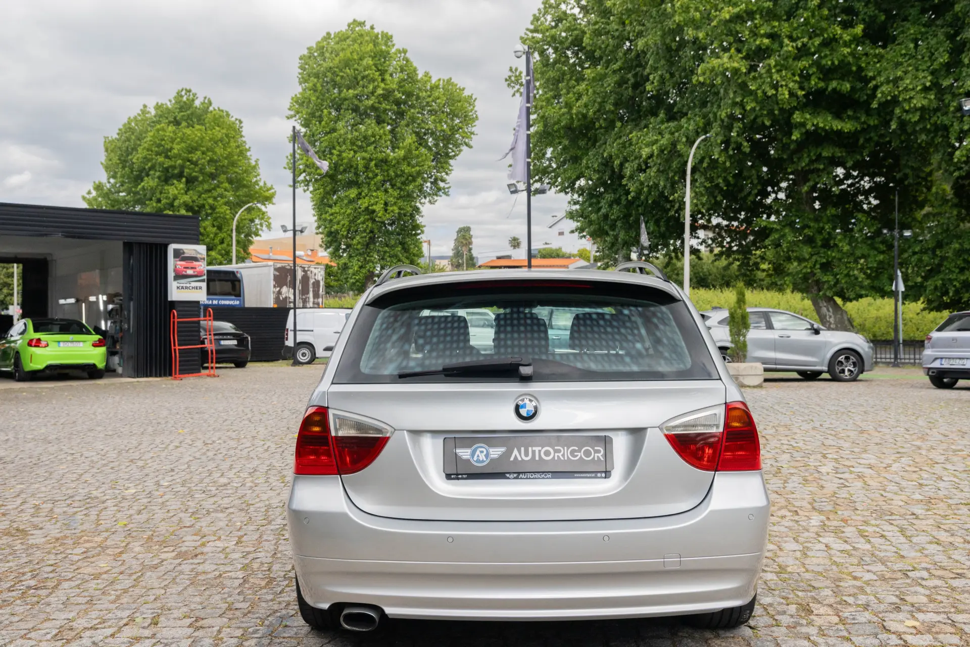 BMW 318 D Edition Sport 5