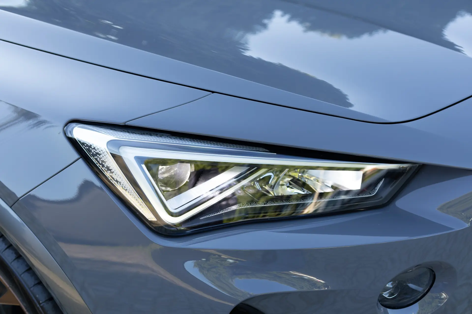 Cupra Formentor 1.4 e-Hybrid DSG VZ 8