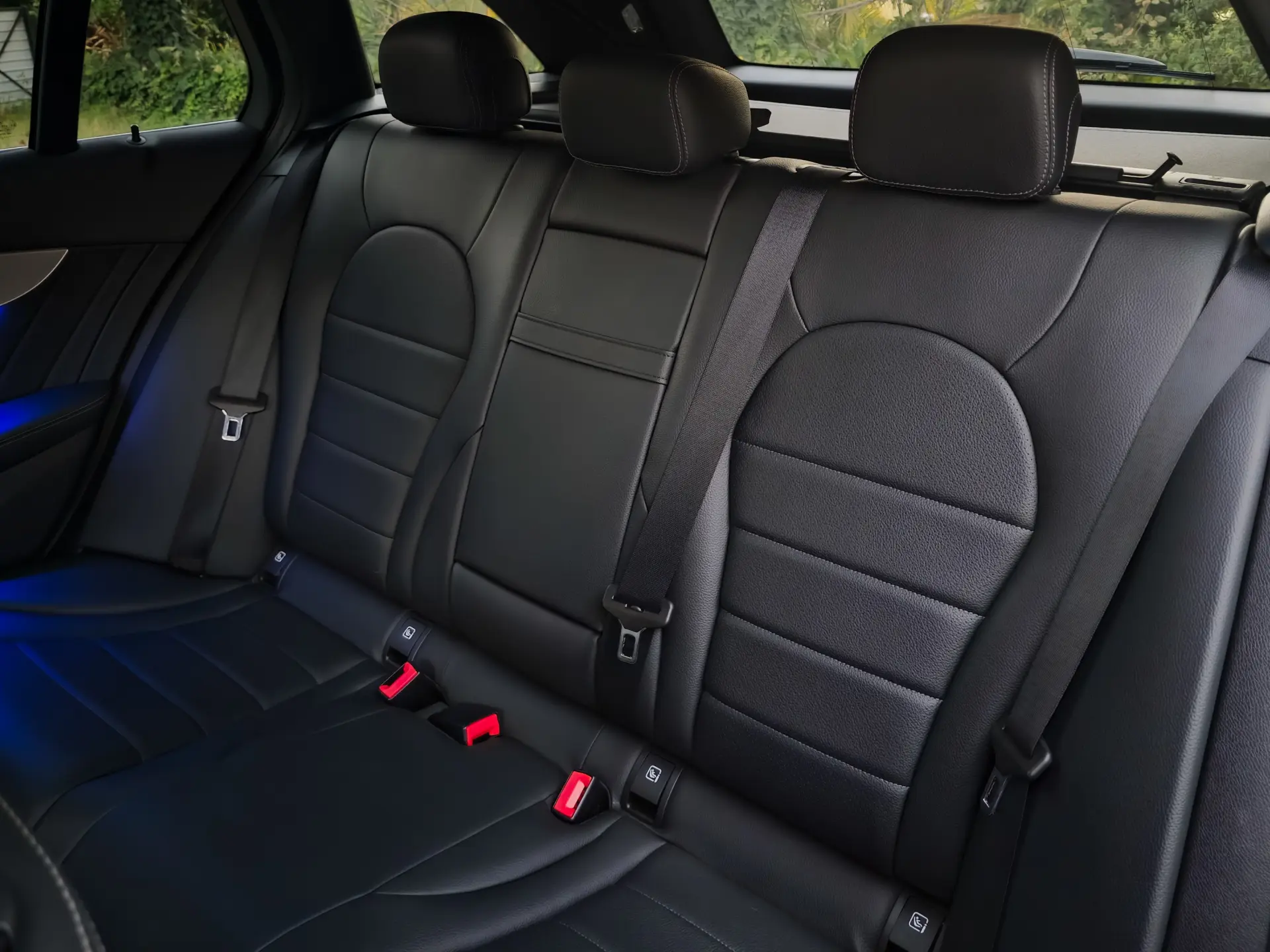 Mercedes-Benz C 300 Outro 49