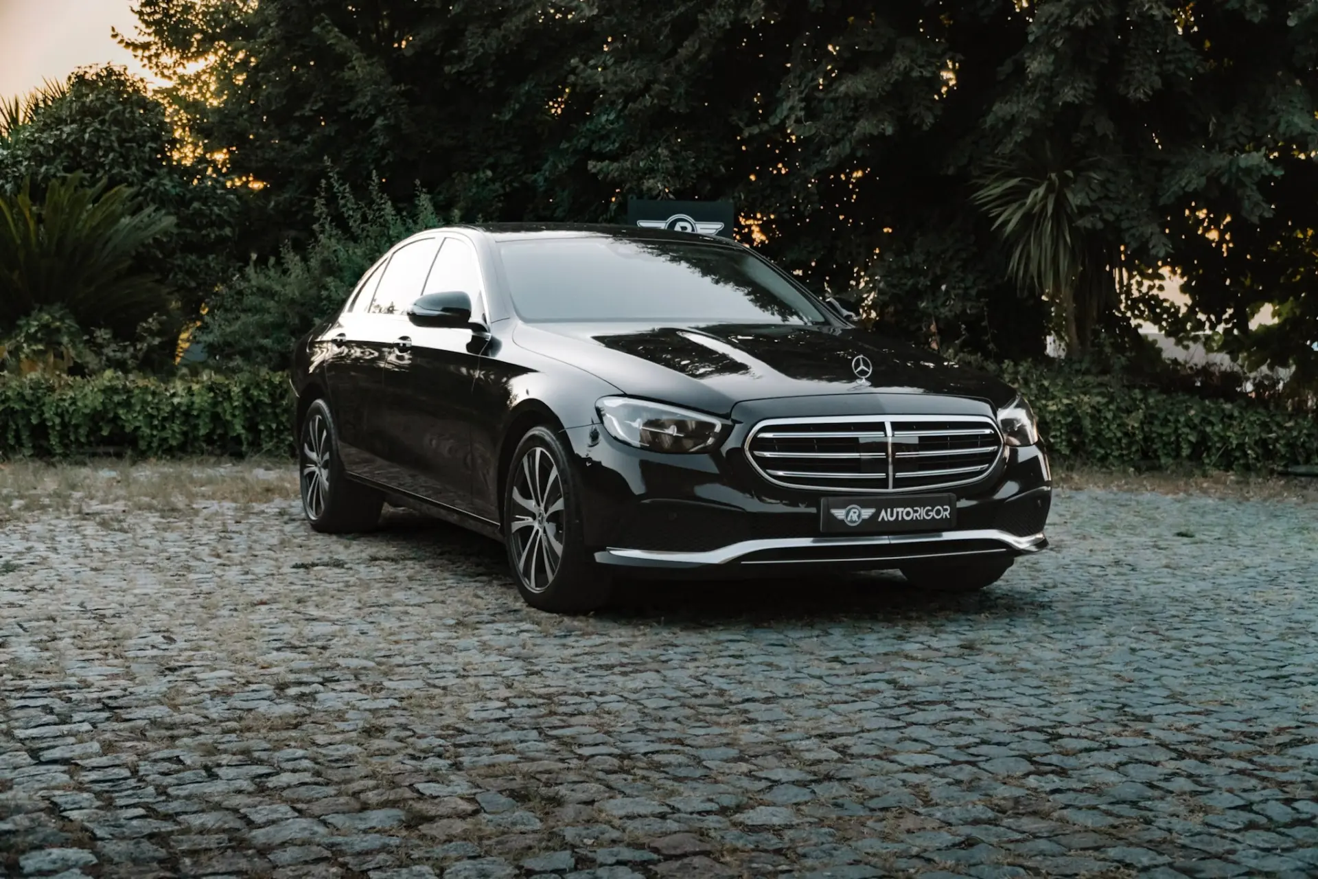 Mercedes-Benz E 300 8