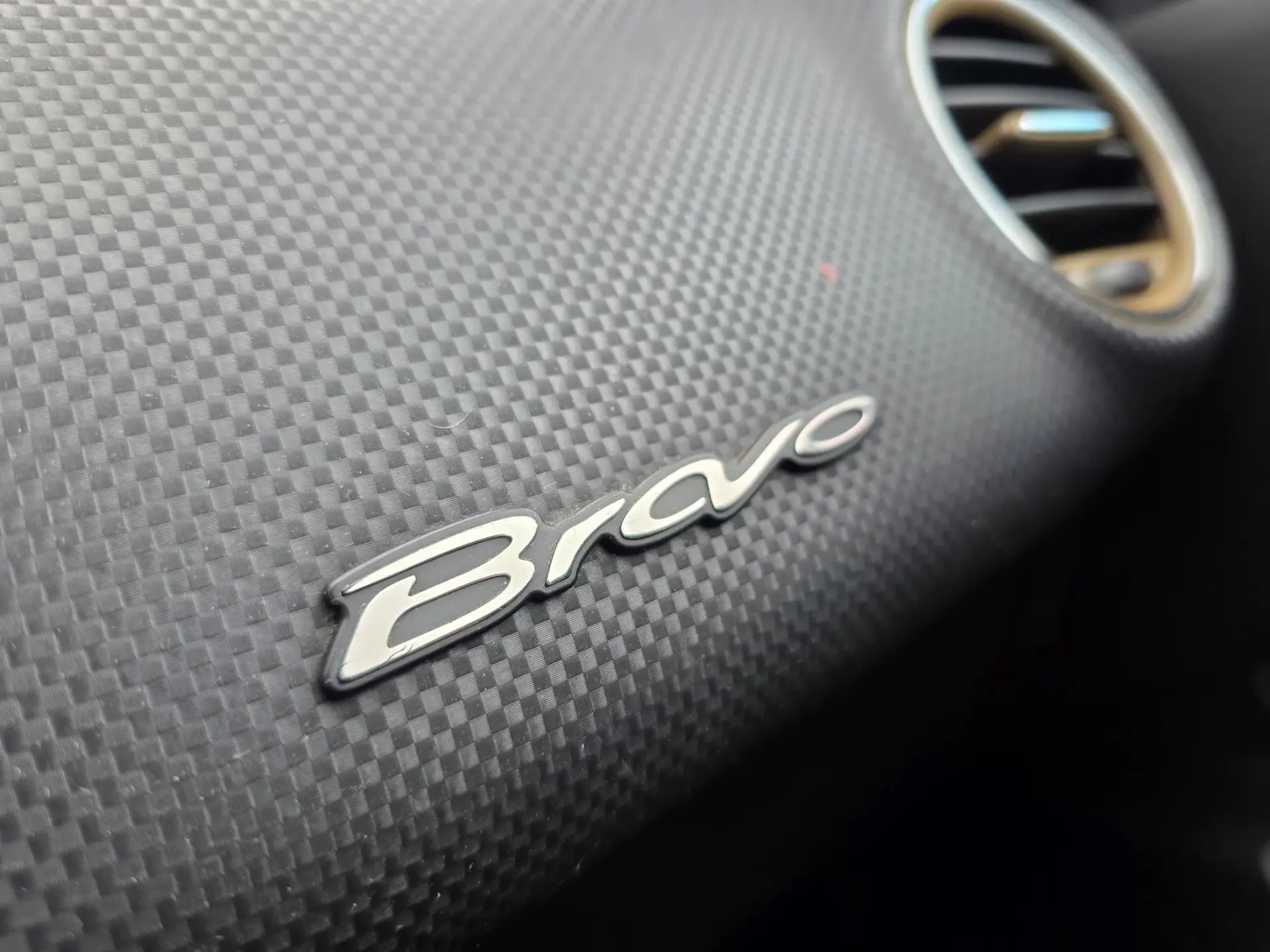 Fiat Bravo 1.4 T-Jet 16V Sport R 22