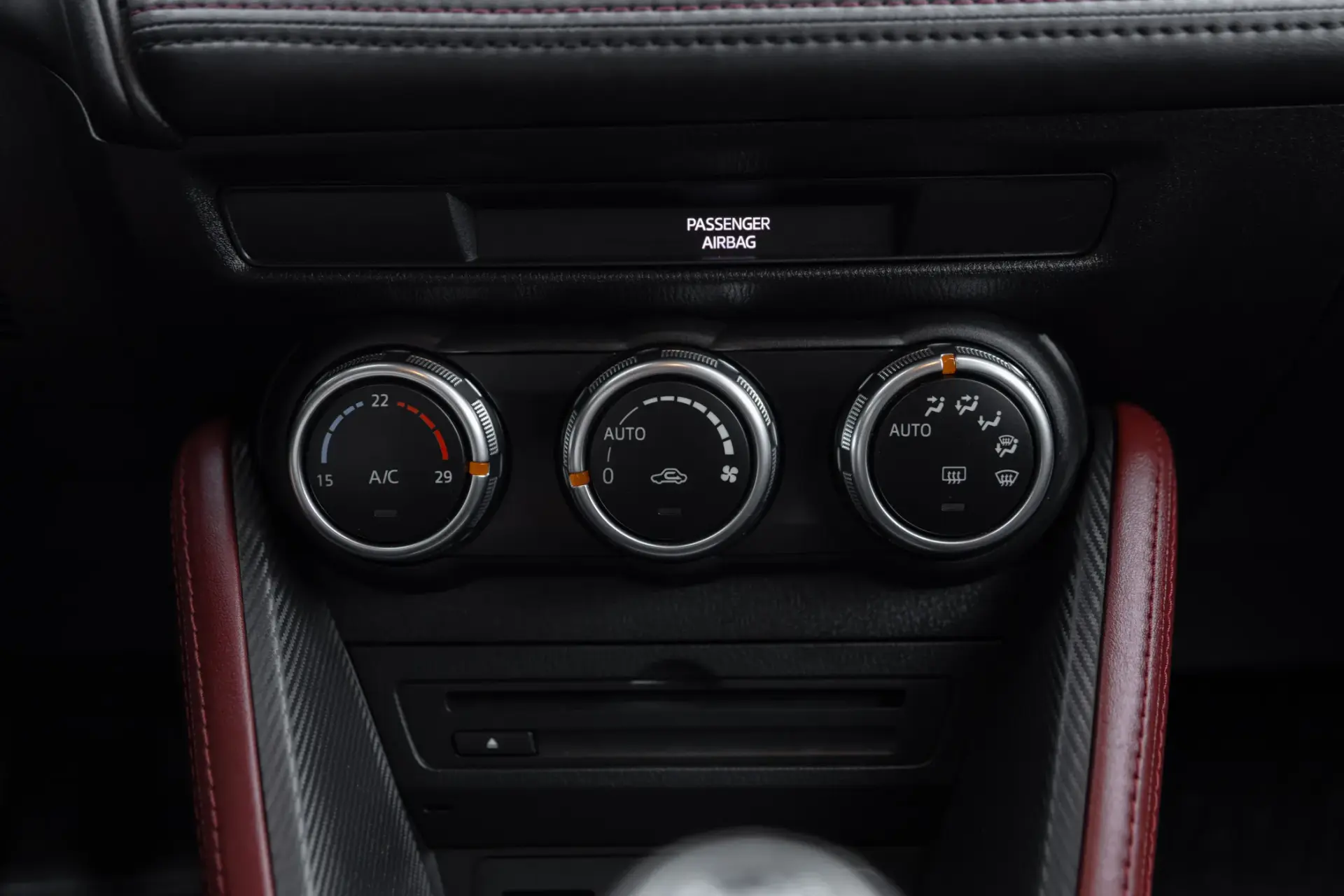 Mazda CX-3 1.5 Skyactiv-D Evolve HS Navi 34