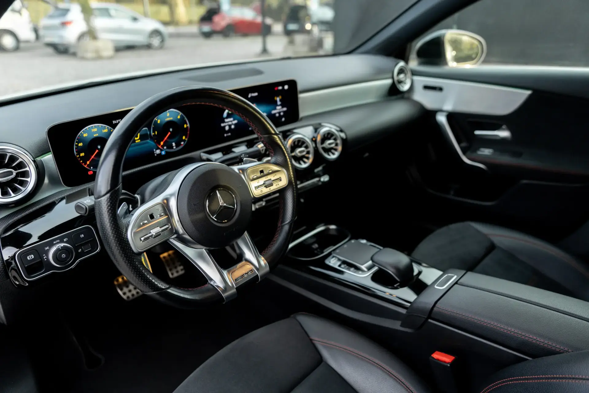 Mercedes-Benz A 180 d AMG Line Aut. 15