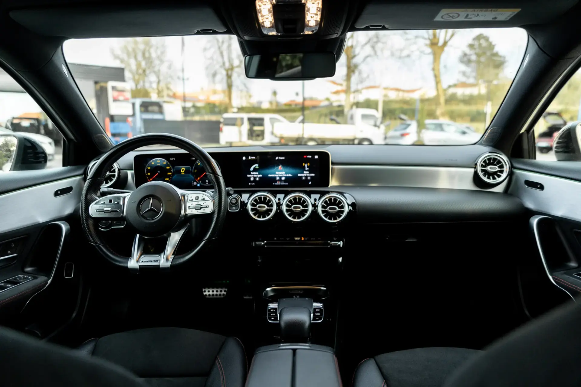 Mercedes-Benz A 180 d AMG Line Aut. 16