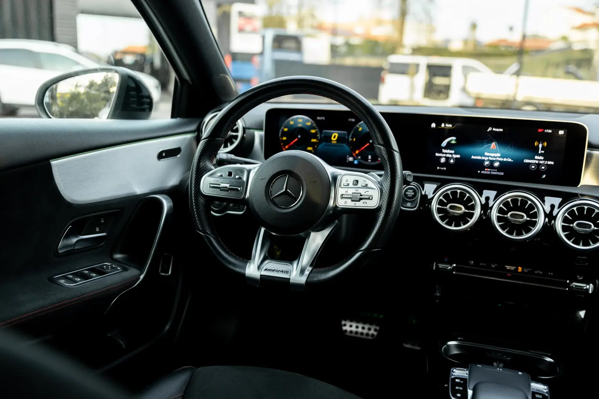 Mercedes-Benz A 180 d AMG Line Aut. 17