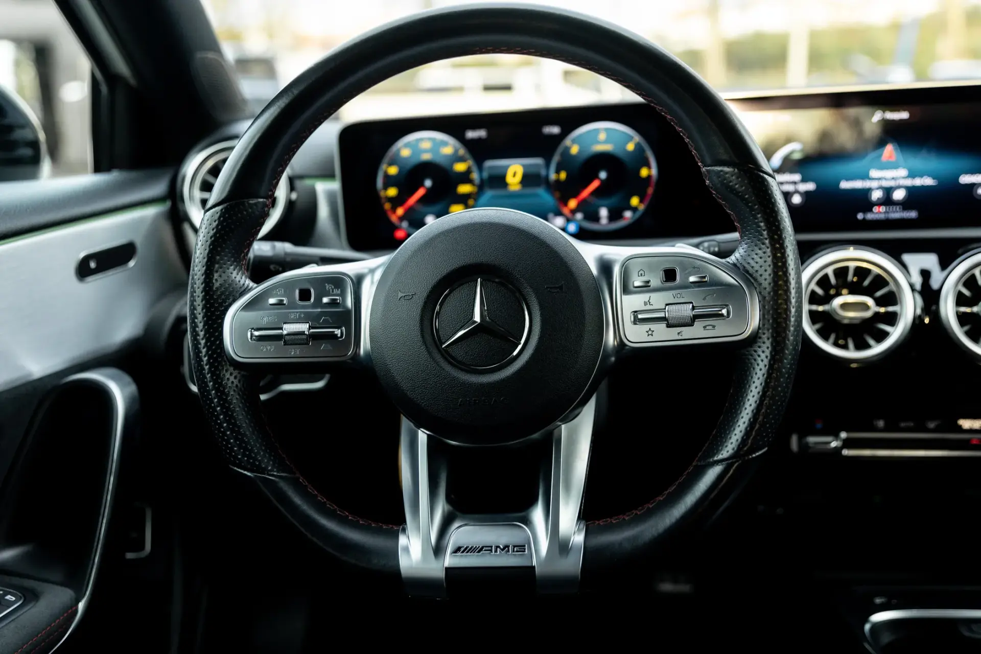 Mercedes-Benz A 180 d AMG Line Aut. 19