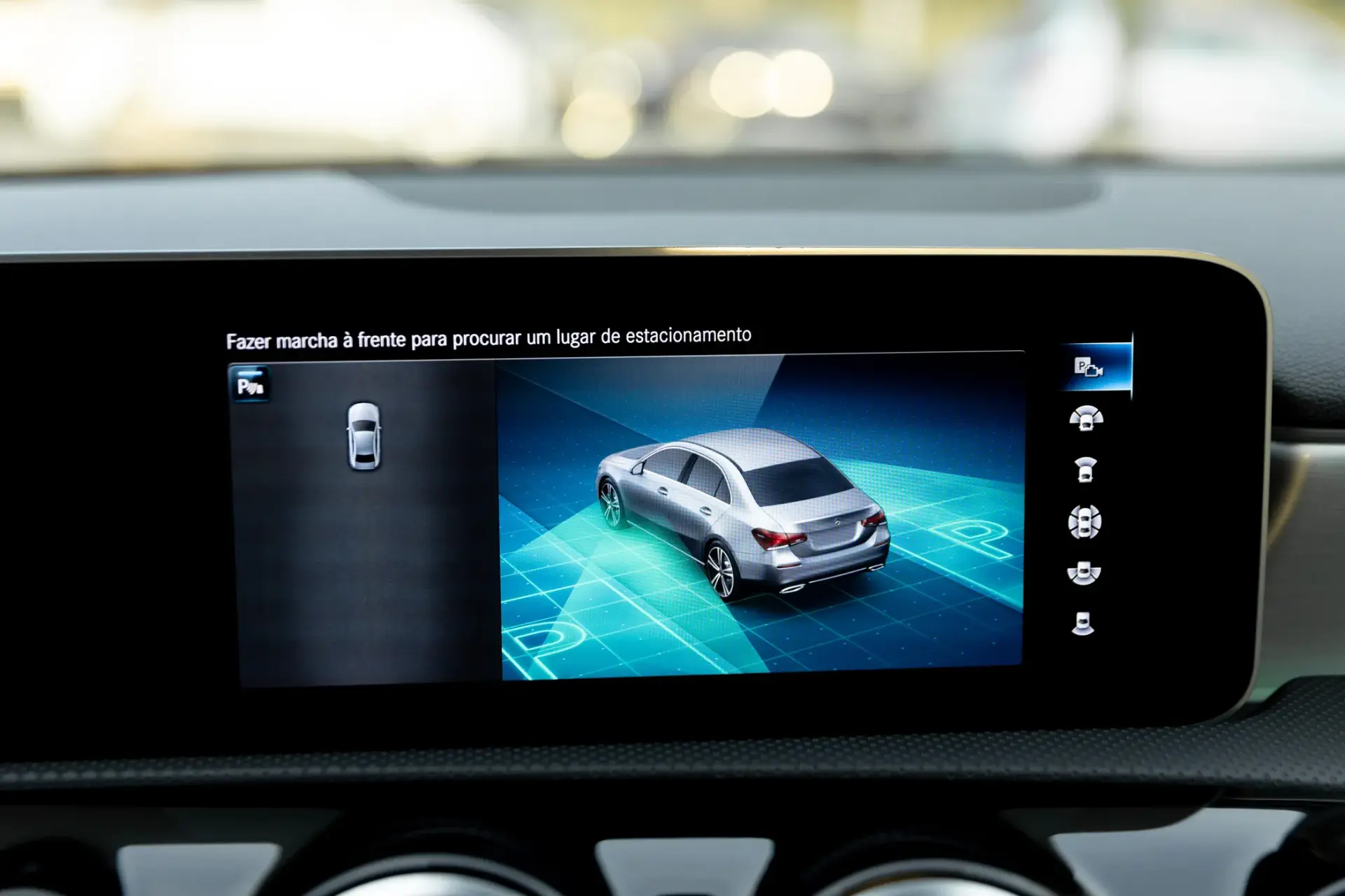 Mercedes-Benz A 180 d AMG Line Aut. 37