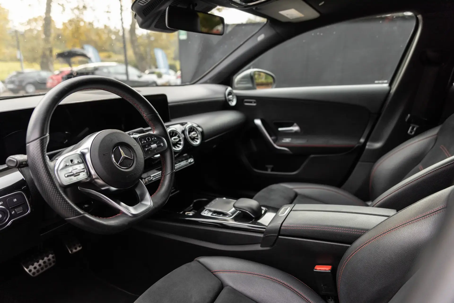 Mercedes-Benz A 180 d AMG Line Aut. 11