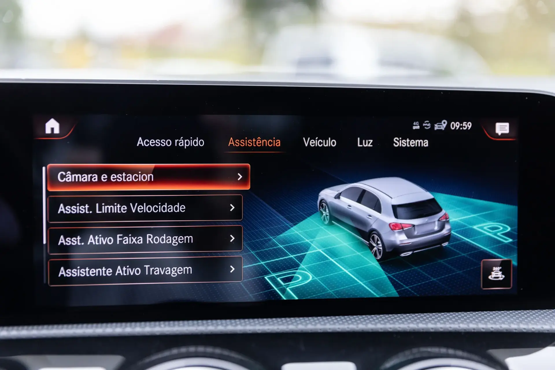 Mercedes-Benz A 180 d AMG Line Aut. 37