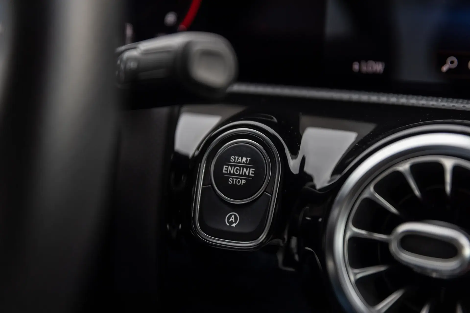 Mercedes-Benz A 180 d AMG Line Aut. 42