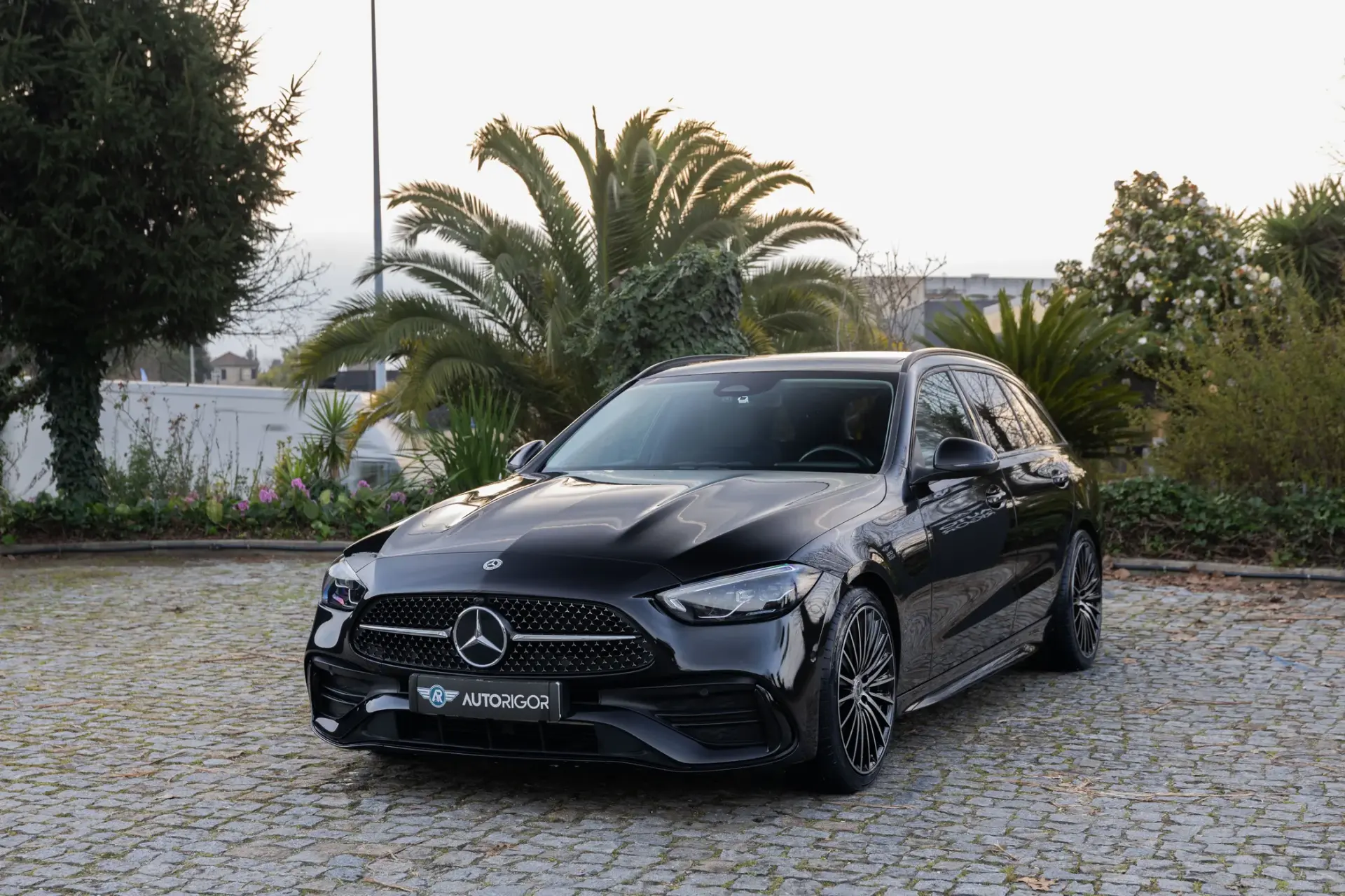 Mercedes-Benz C 220 d AMG Line 2