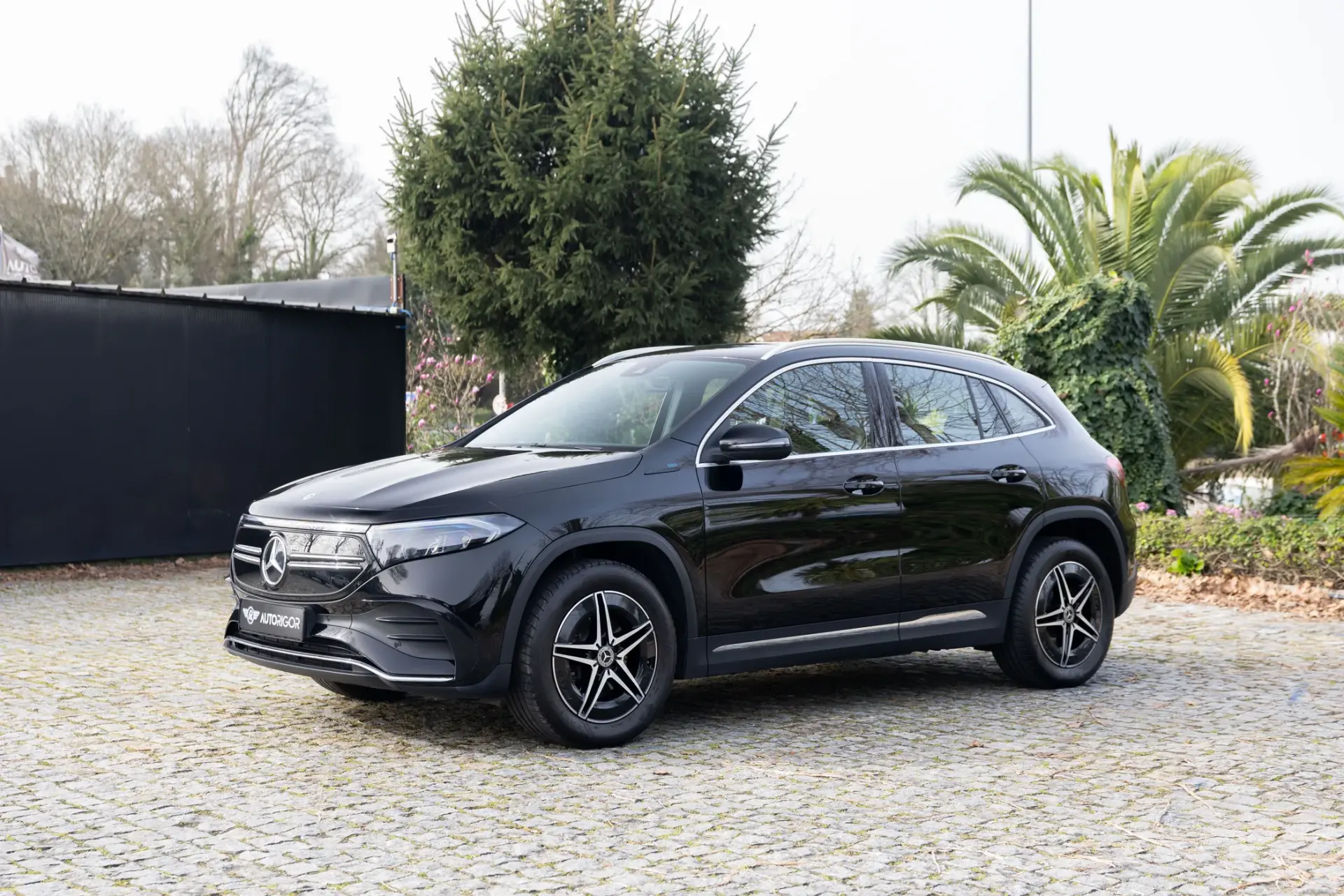 Mercedes-Benz EQA 250 AMG Line 3