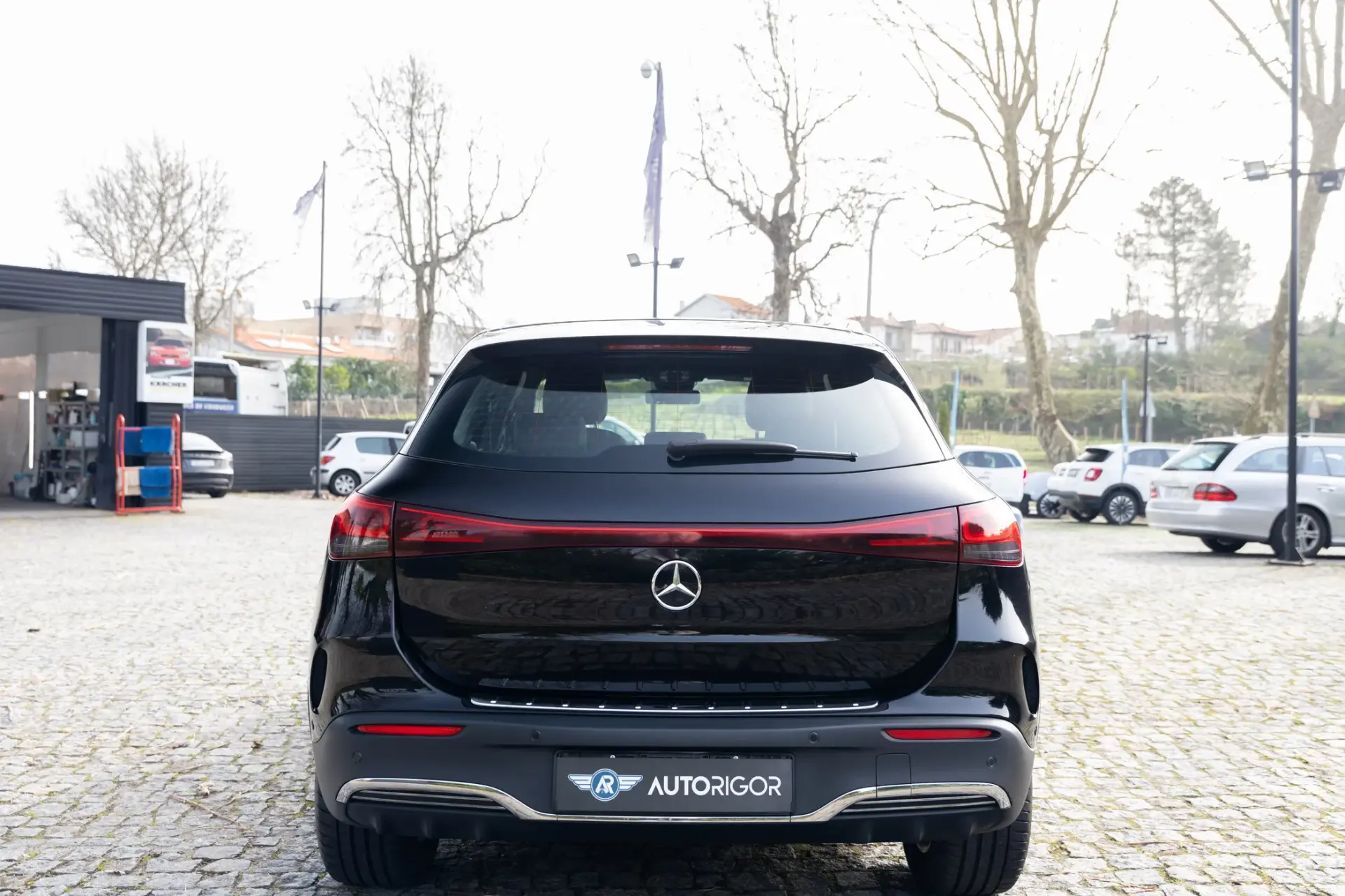 Mercedes-Benz EQA 250 AMG Line 5