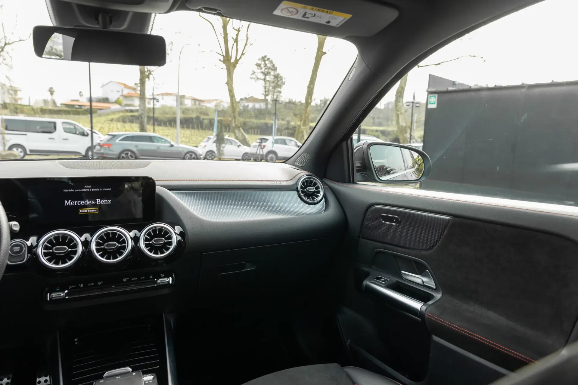 Mercedes-Benz EQA 250 AMG Line 15