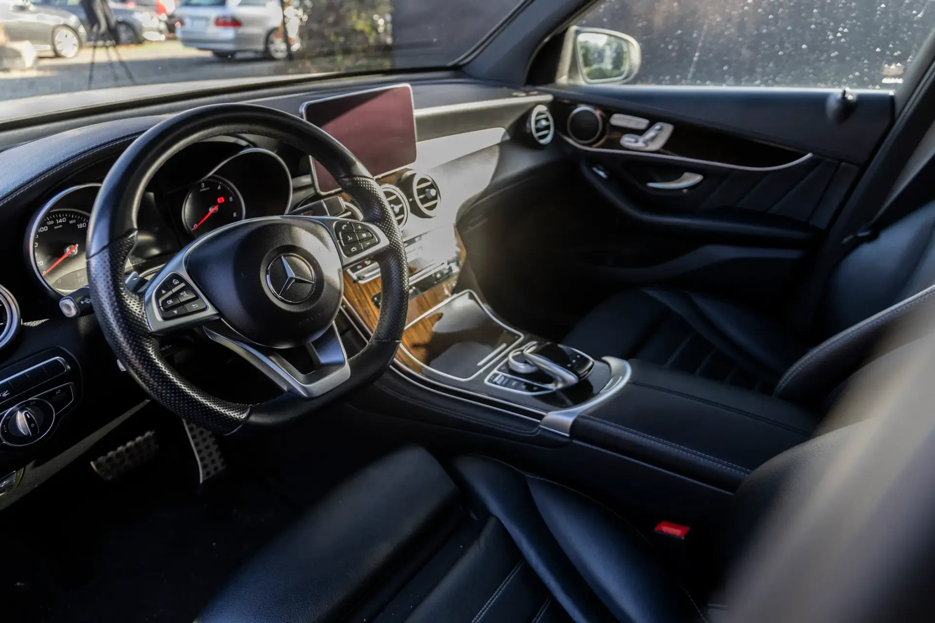 Mercedes-Benz GLC 250 d AMG Line 4-Matic 11