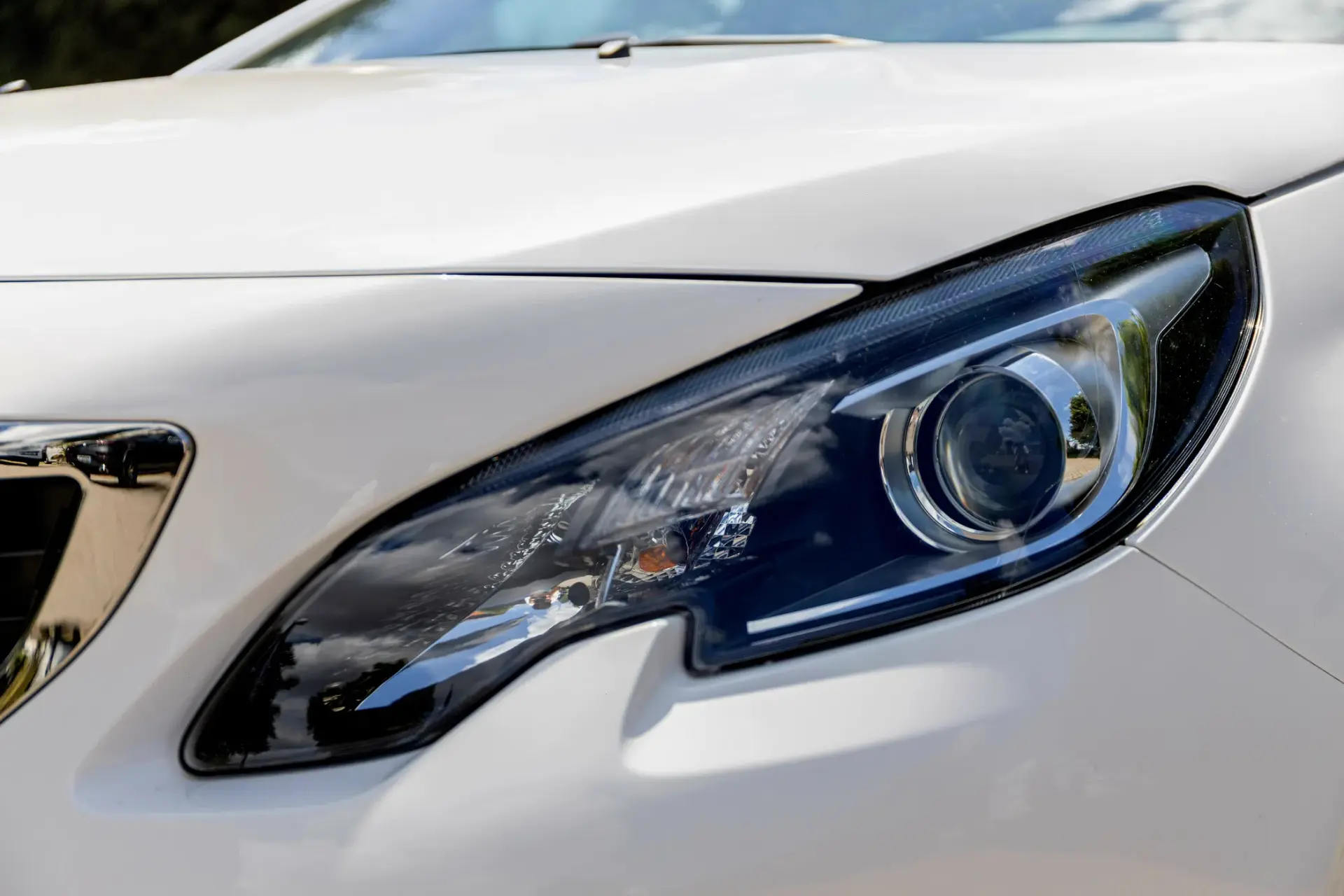 Peugeot 2008 1.6 BlueHDi Style 6