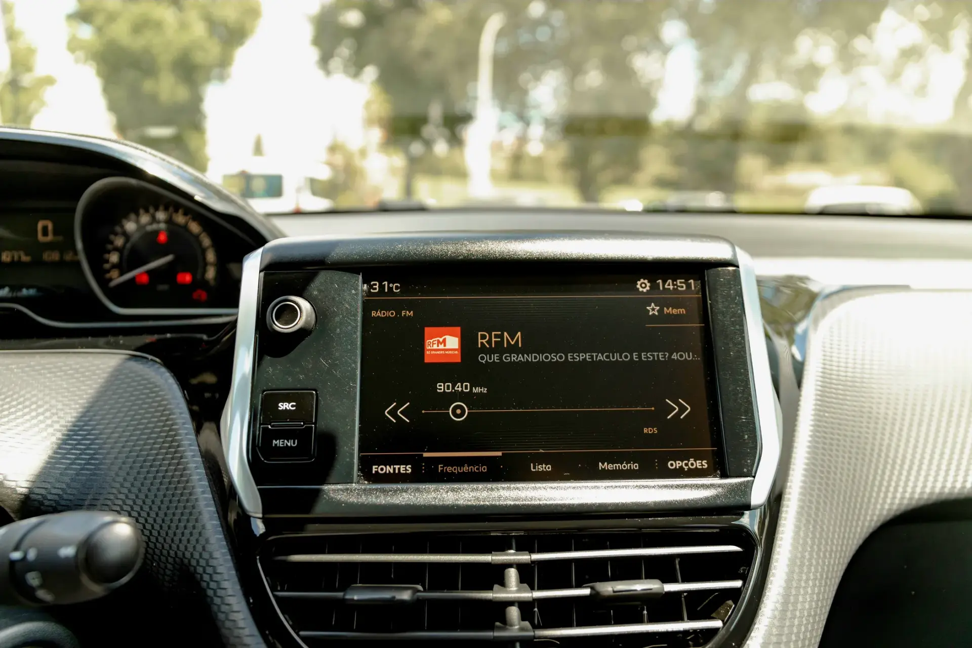 Peugeot 2008 1.6 BlueHDi Style 18