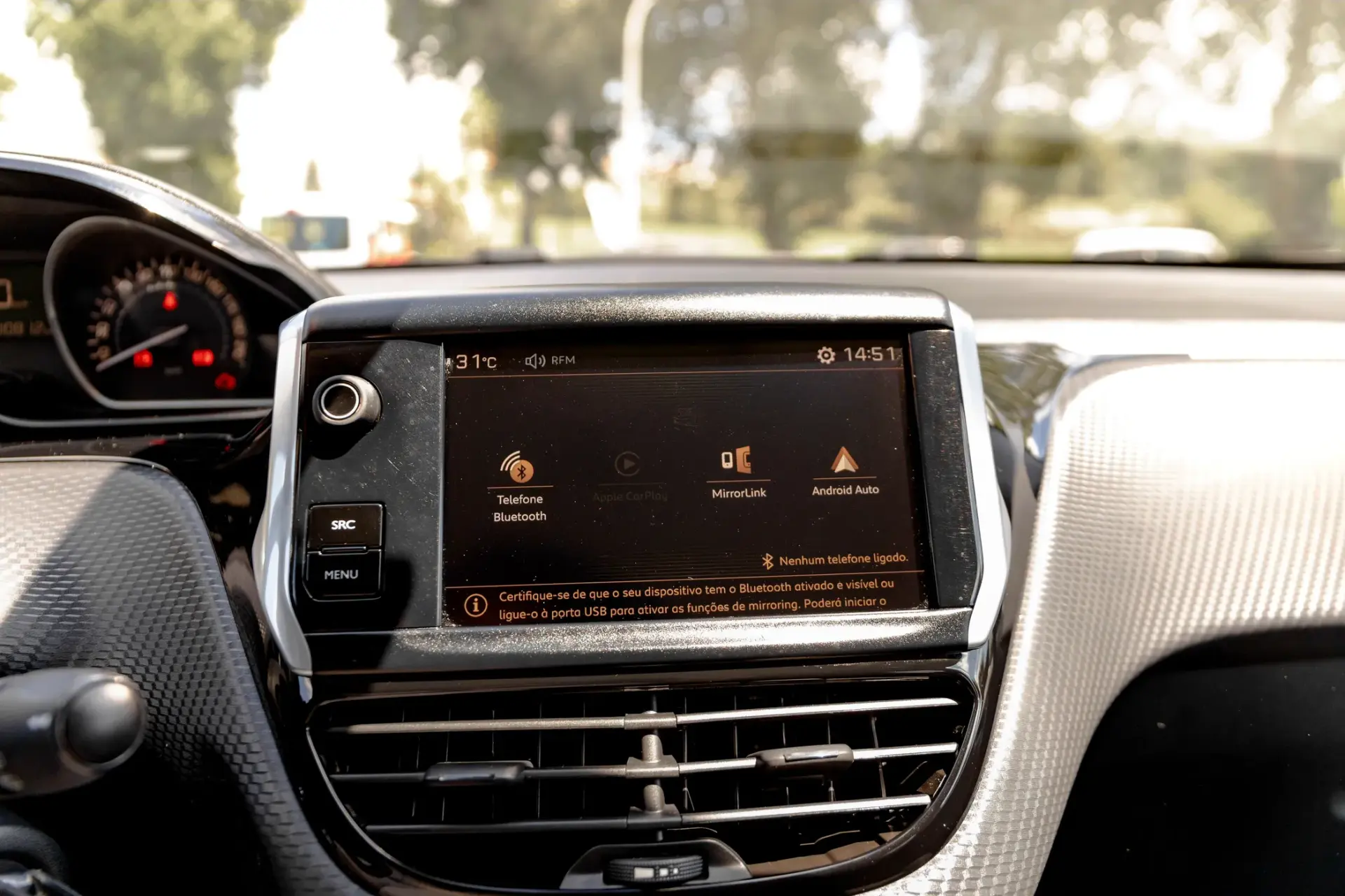 Peugeot 2008 1.6 BlueHDi Style 19