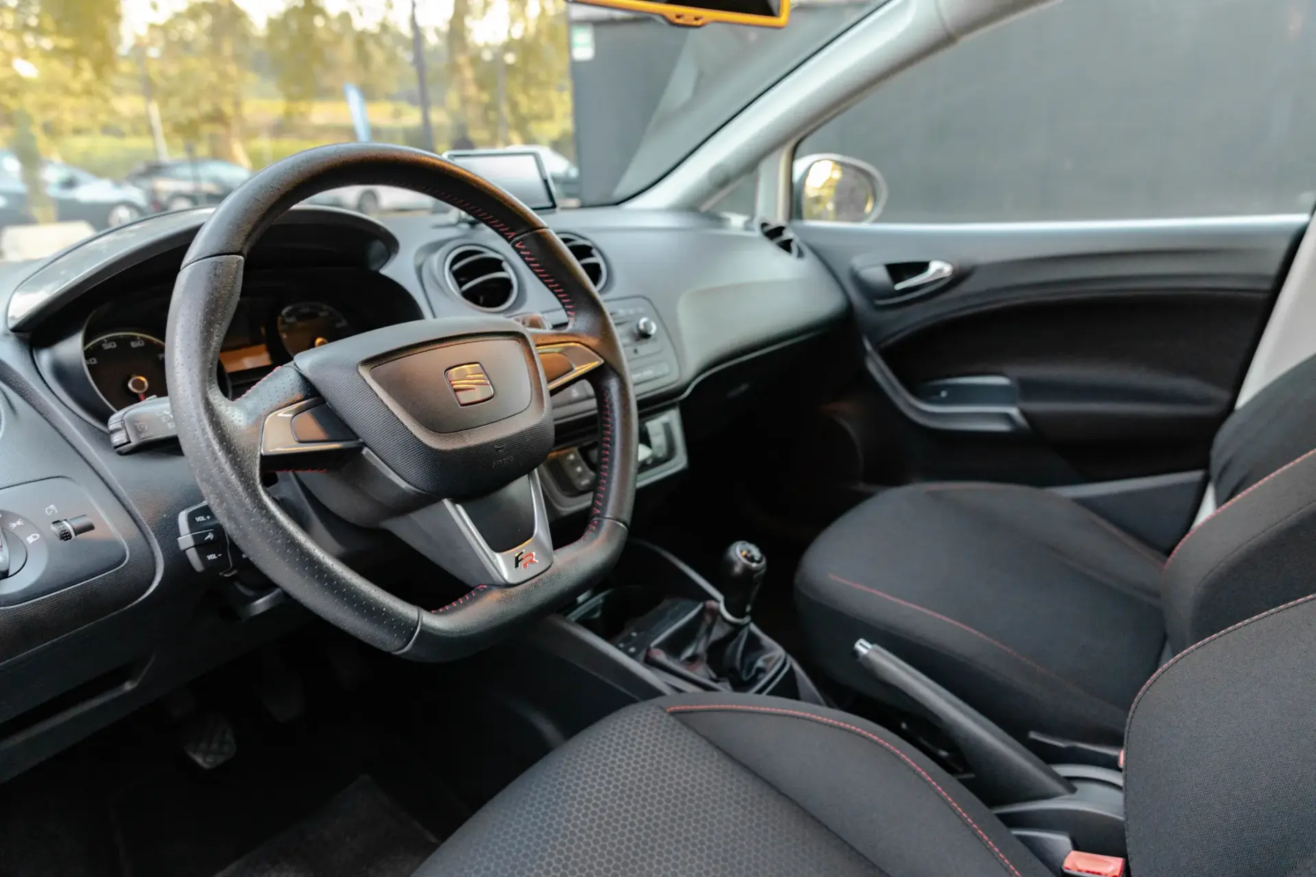 SEAT Ibiza ST 1.2 TSi FR 10