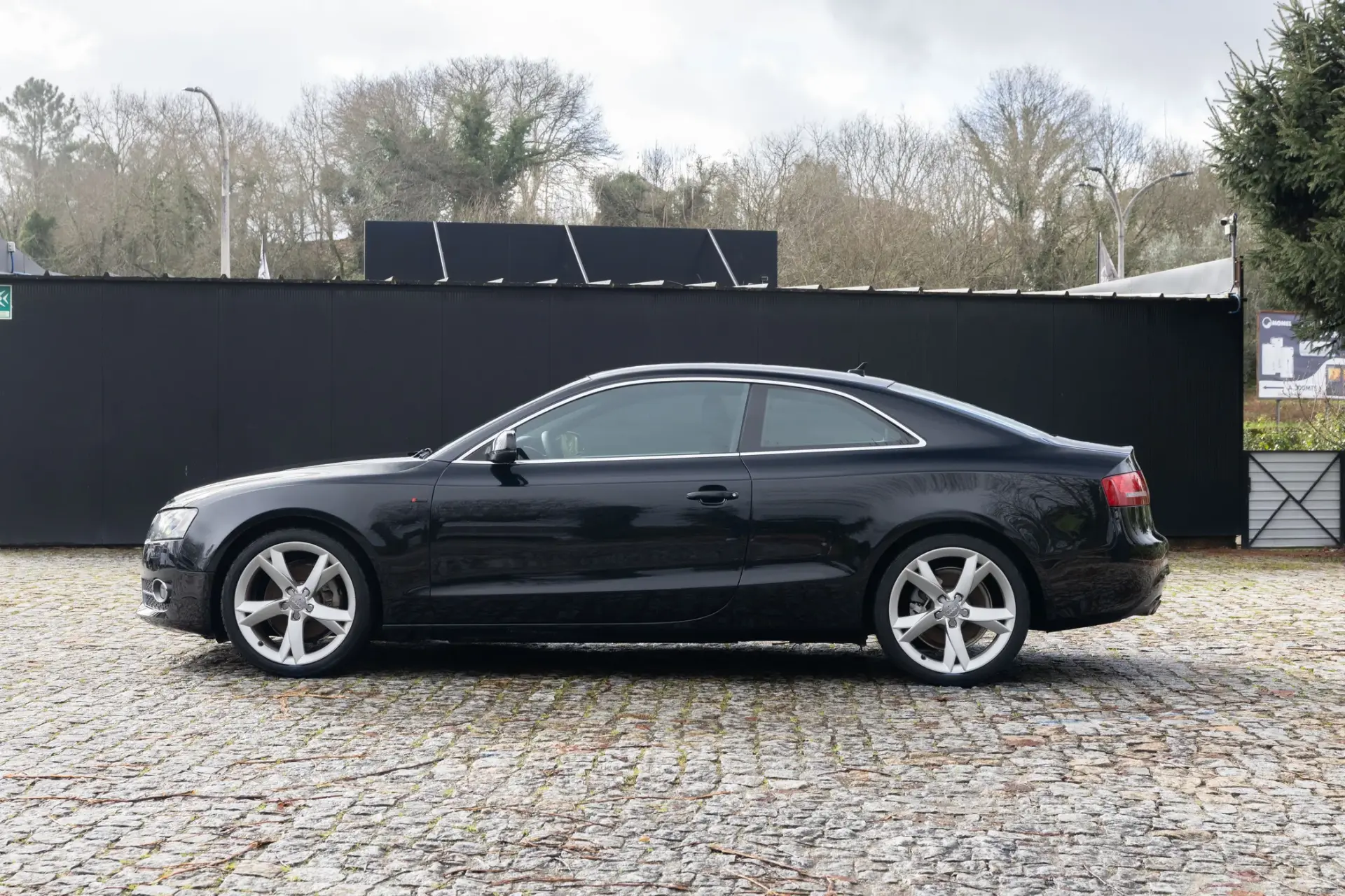 Audi A5 2.0 TDi S-line 4