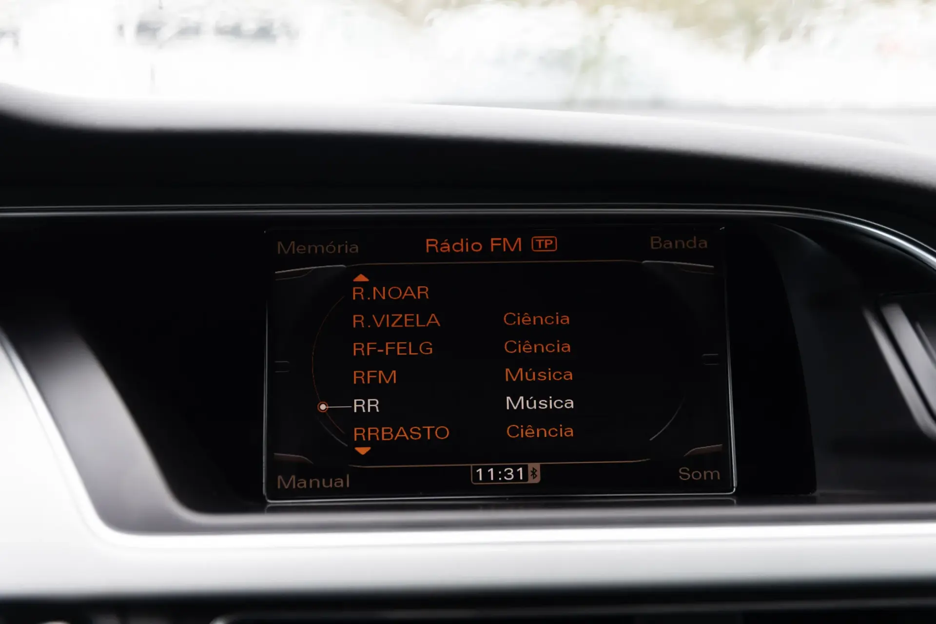 Audi A5 2.0 TDi S-line 17