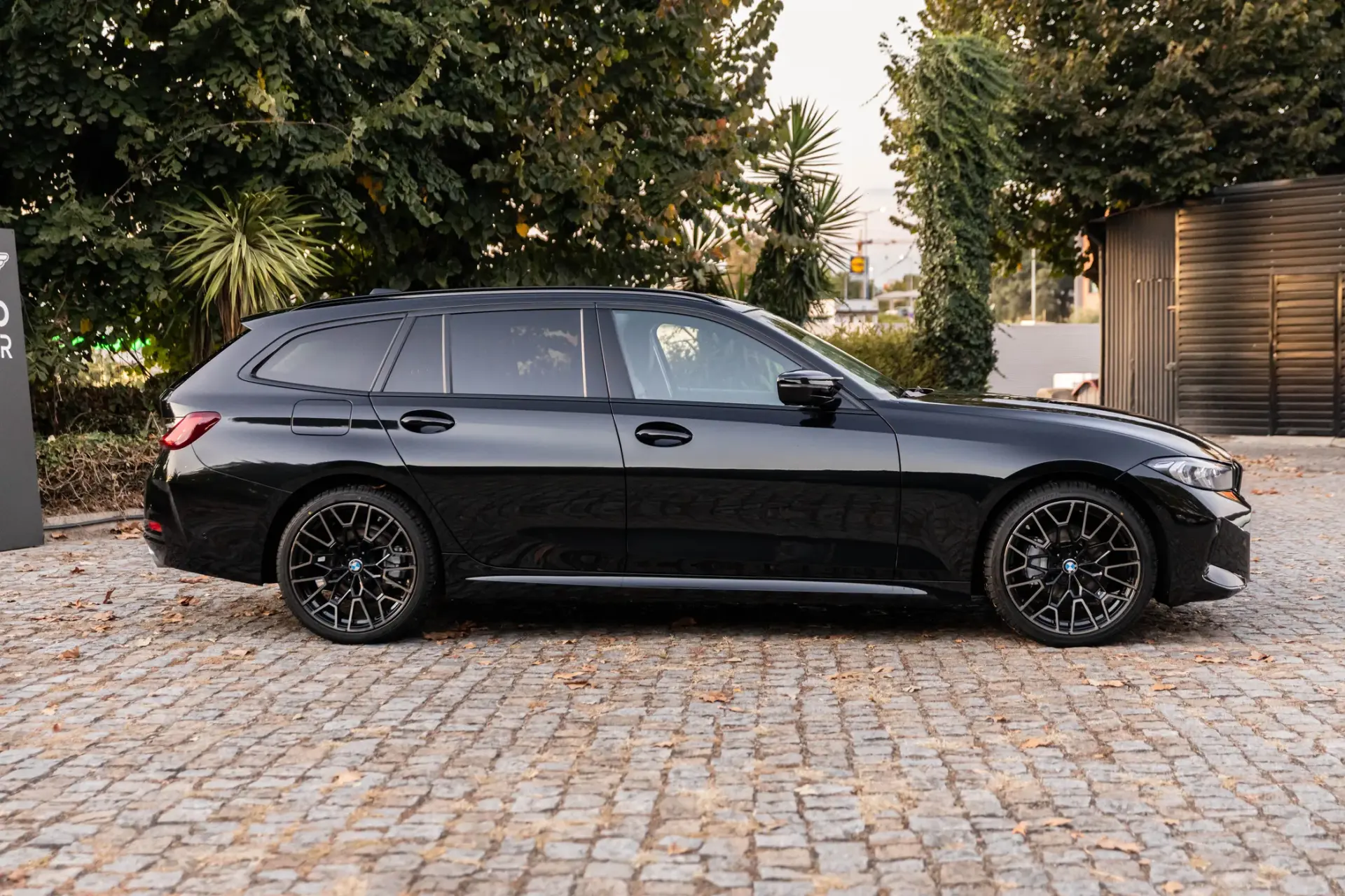 BMW 320 d Touring Pack Desportivo M Auto 5