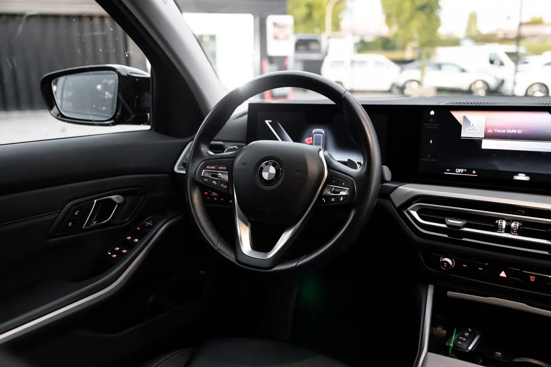 BMW 320 d Touring Pack Desportivo M Auto 12