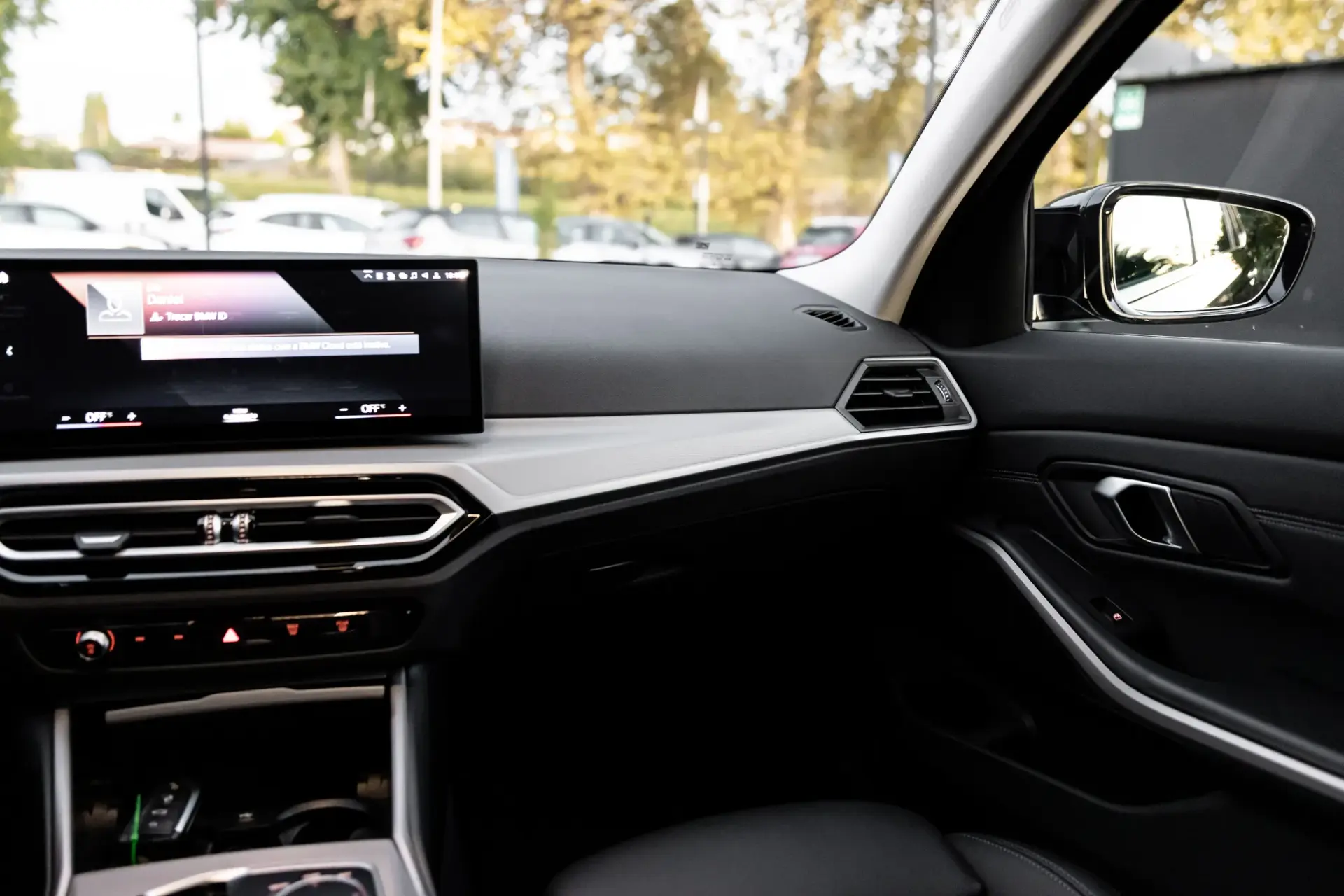 BMW 320 d Touring Pack Desportivo M Auto 13
