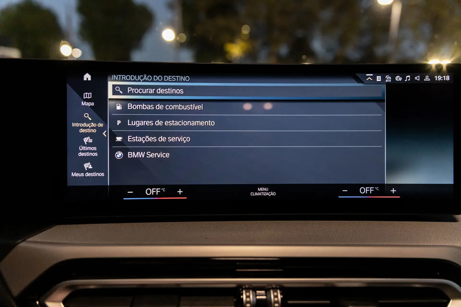 BMW 320 d Touring Pack Desportivo M Auto 40
