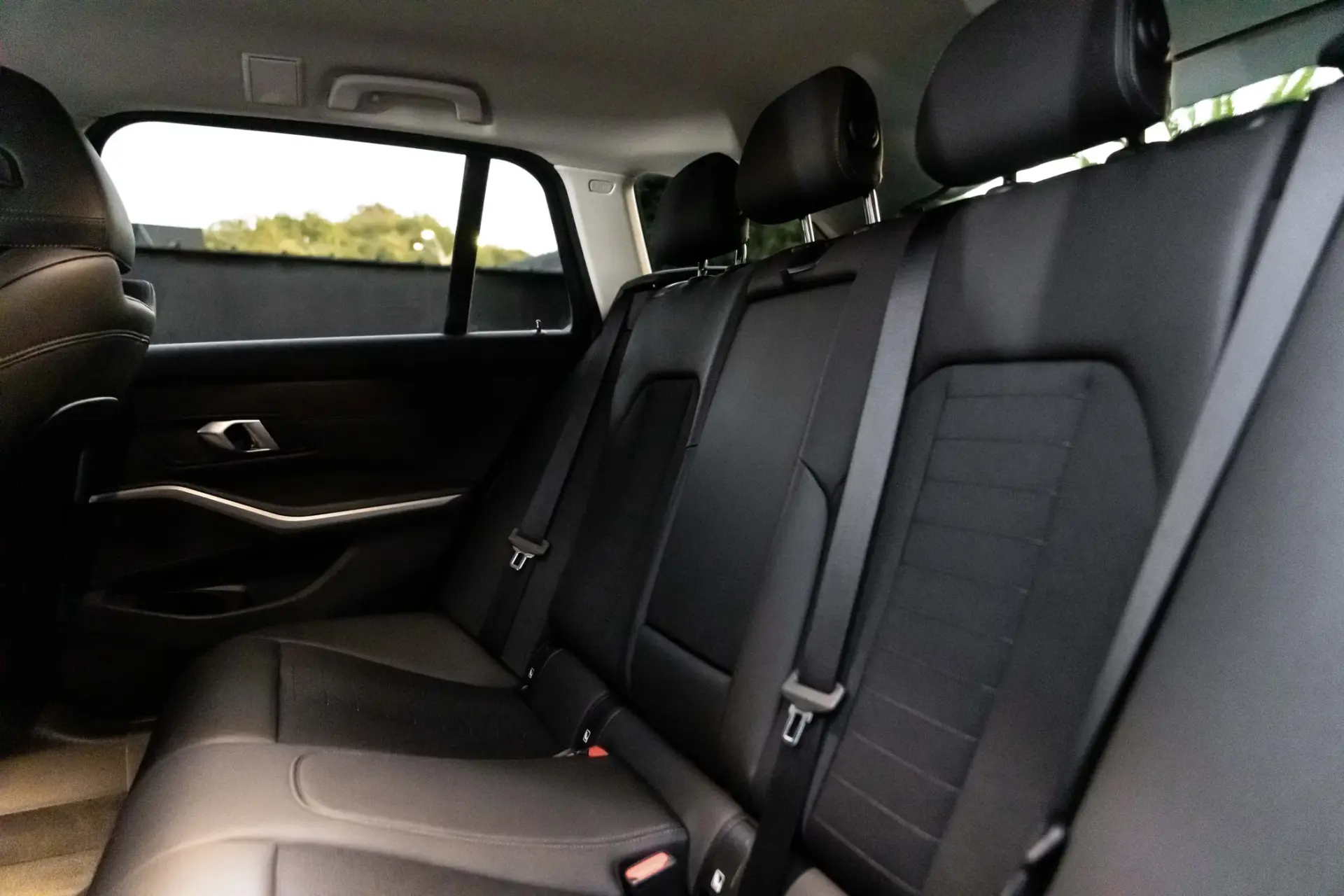 BMW 320 d Touring Pack Desportivo M Auto 44
