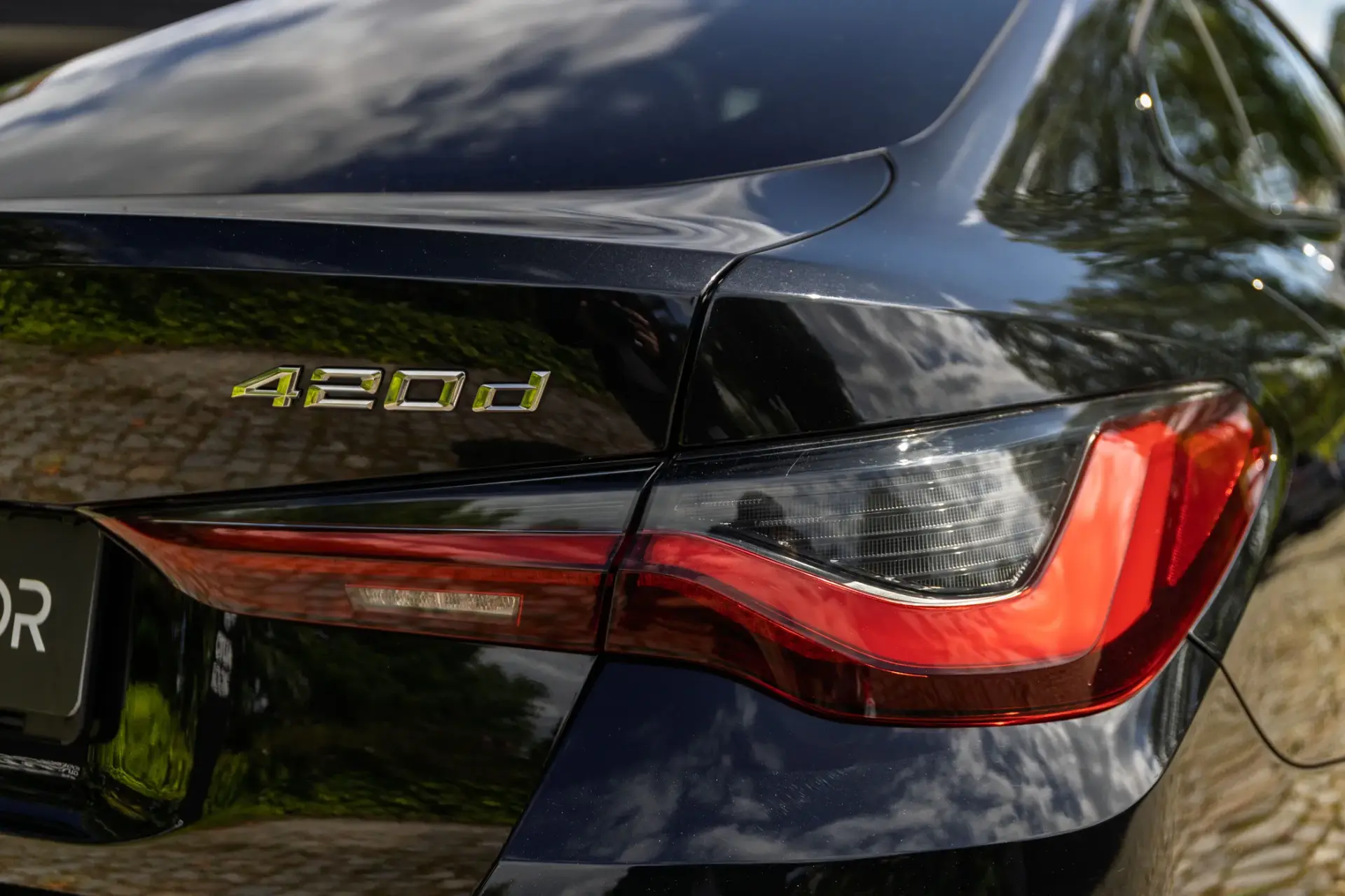 BMW 420 d xDrive Pack Desportivo M Auto 10