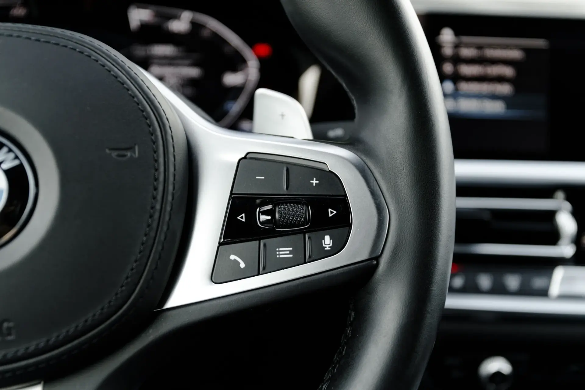 BMW 420 d xDrive Pack Desportivo M Auto 31