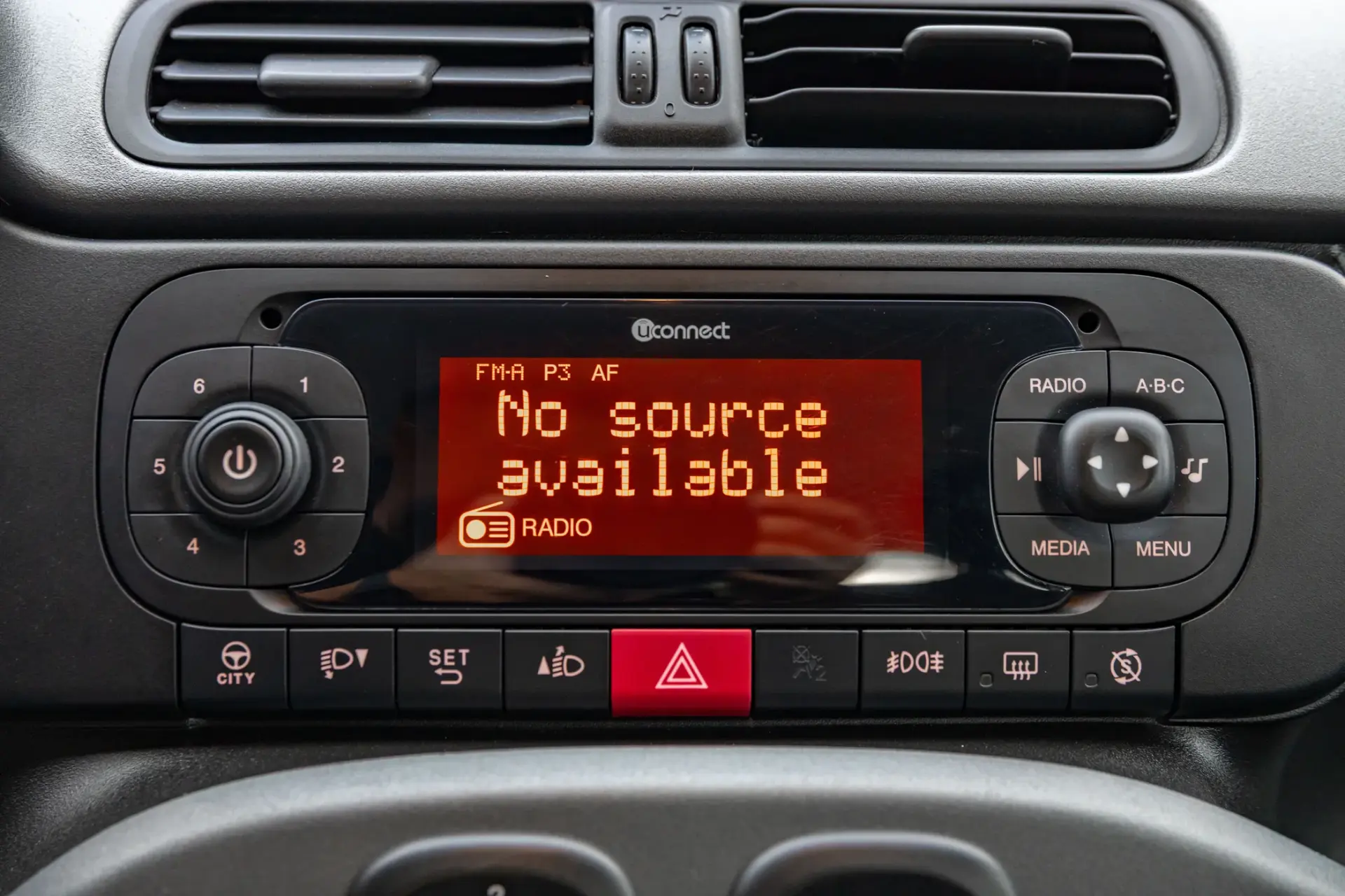 Fiat Panda 1.0 Hybrid City Life 17