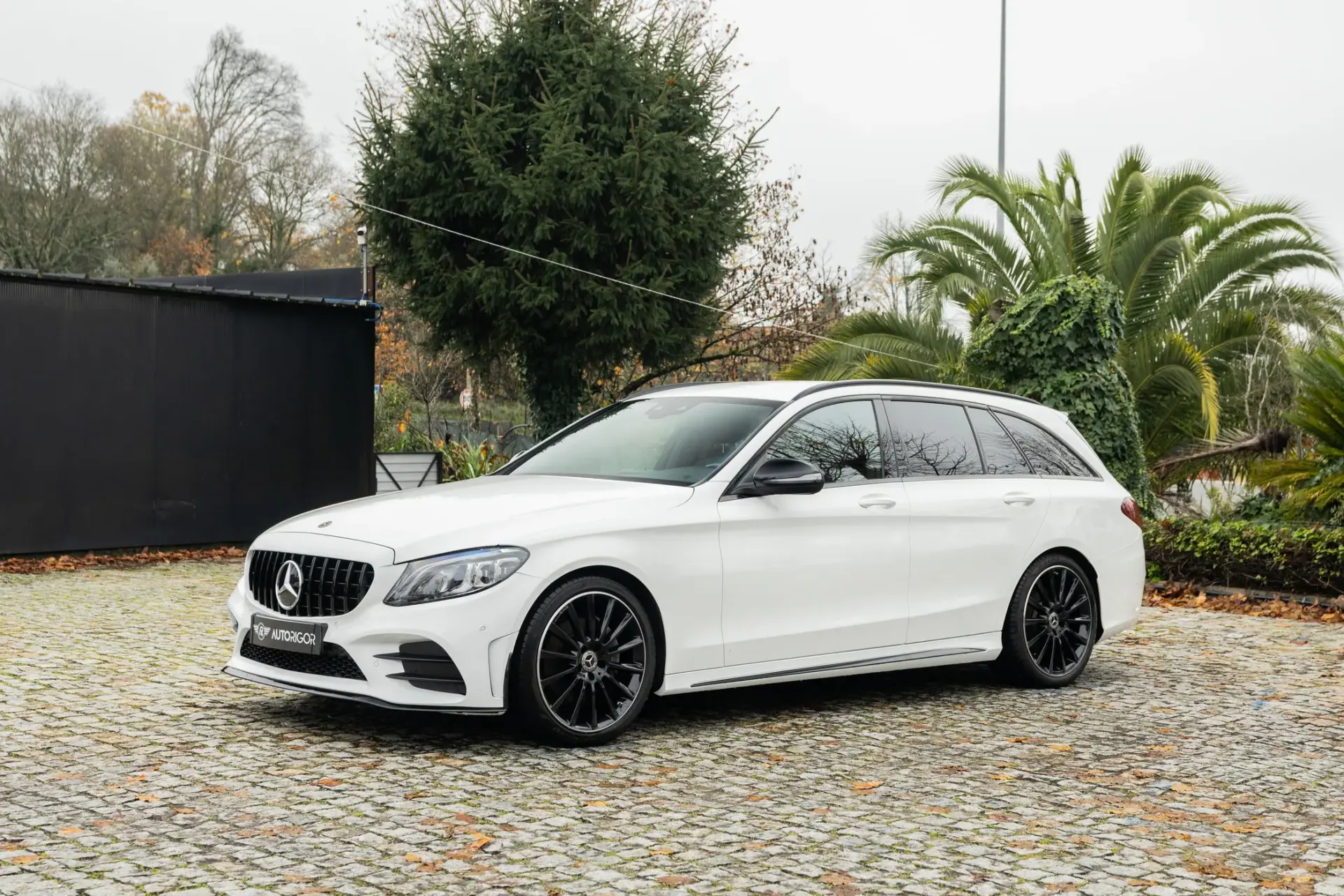 Mercedes-Benz C 220 d AMG Line 2
