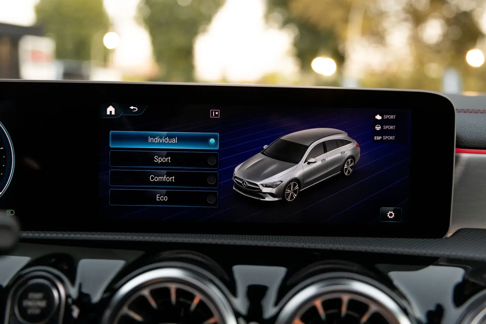 Mercedes-Benz CLA 180 d AMG Line Aut. 37