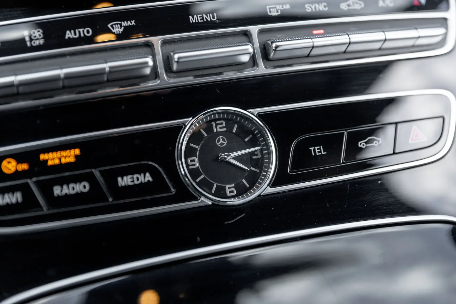 Mercedes-Benz E 220 d AMG 42