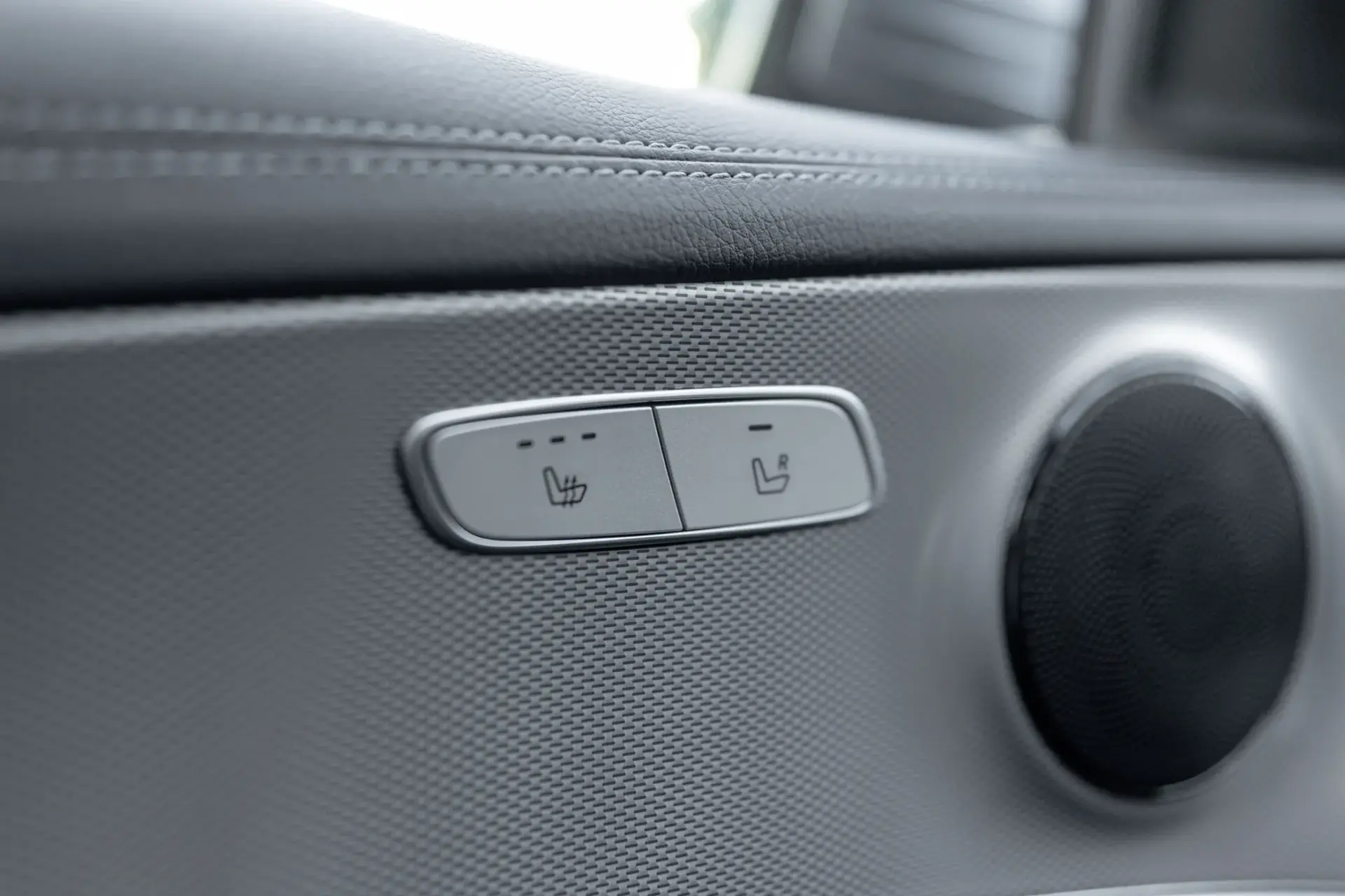 Mercedes-Benz E 220 d AMG 49