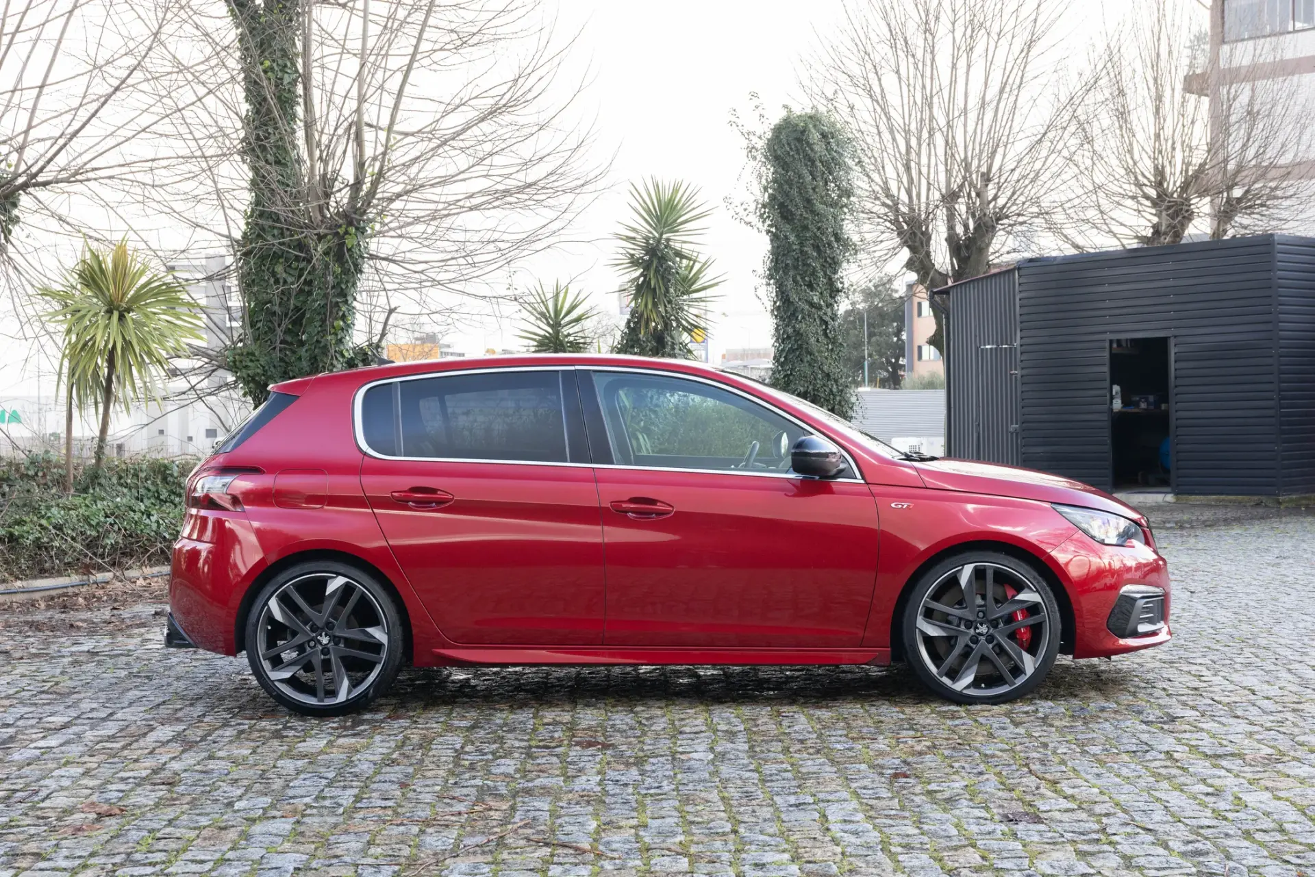 Peugeot 308 1.6 e-THP GTi 6