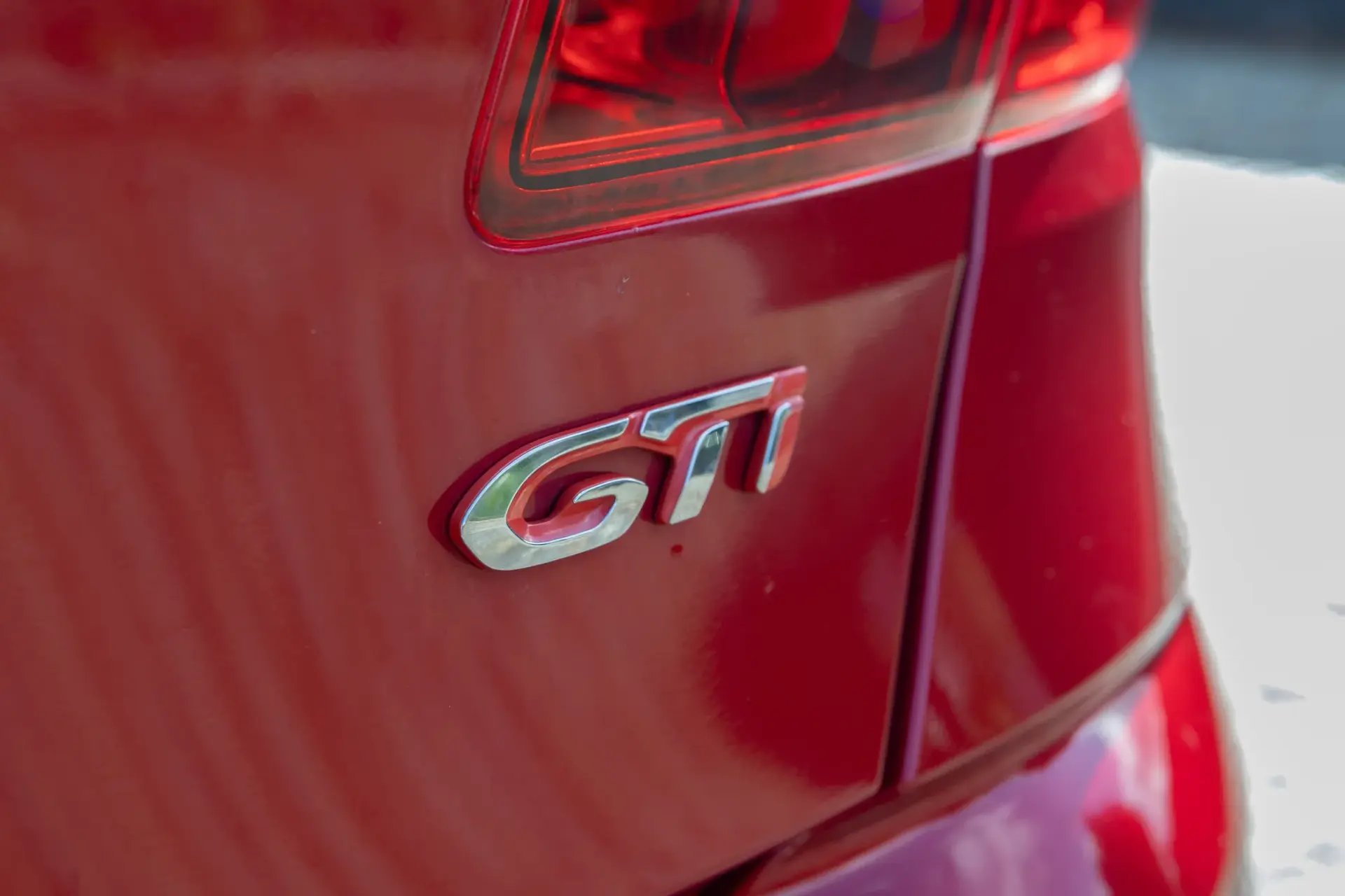 Peugeot 308 1.6 e-THP GTi 11