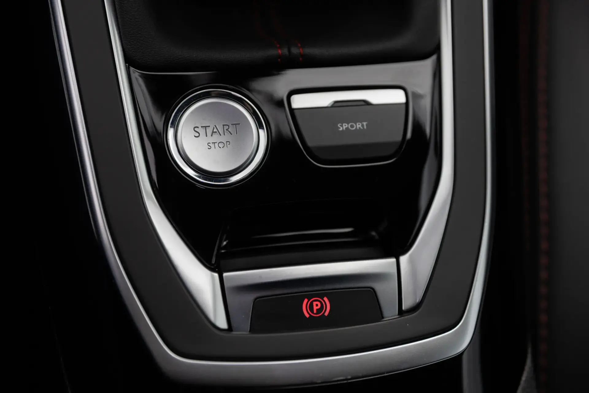 Peugeot 308 1.6 e-THP GTi 31