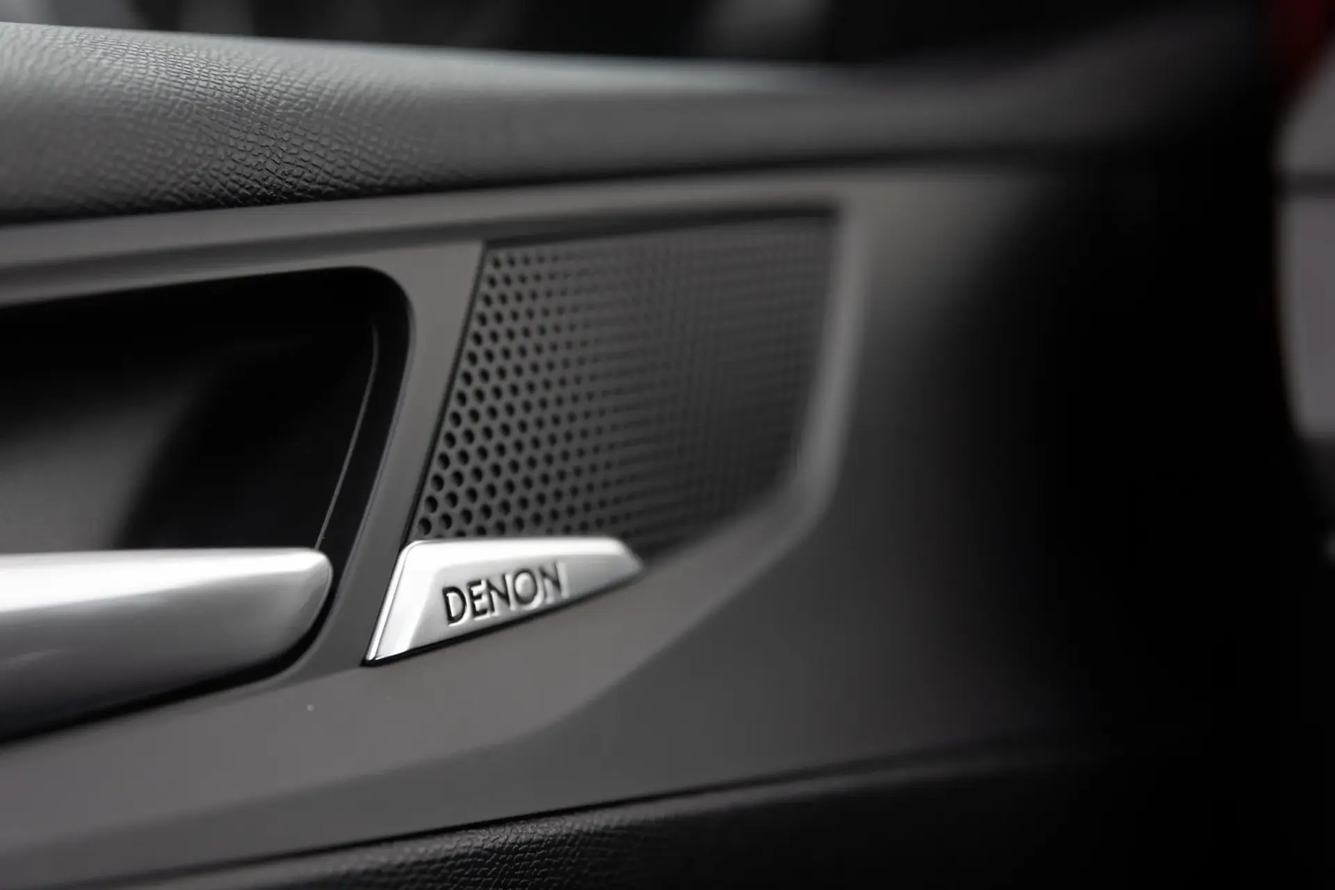 Peugeot 308 1.6 e-THP GTi 32